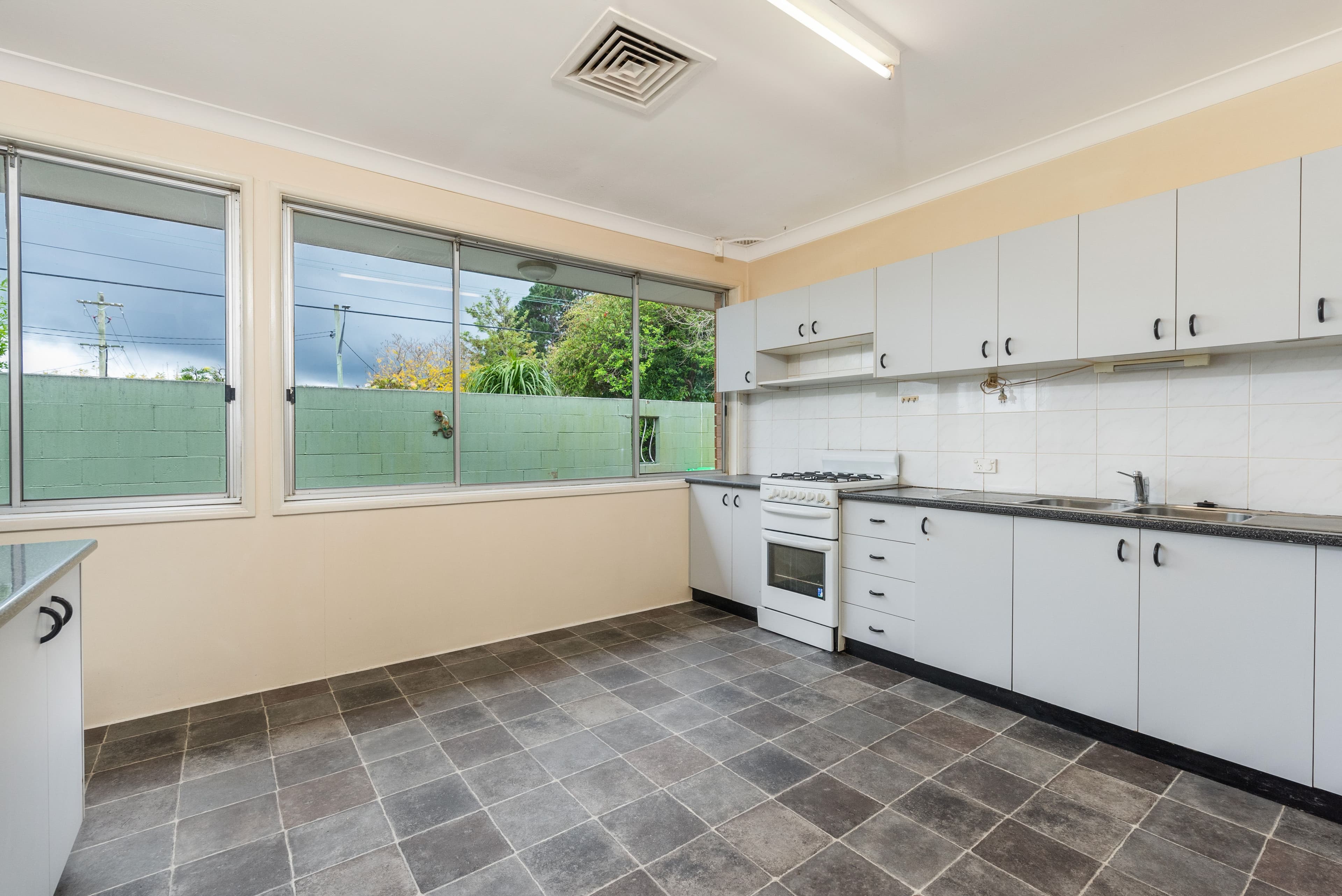 240A North Rocks Road, North Rocks NSW 2151, North Rocks - Thumbnail 3