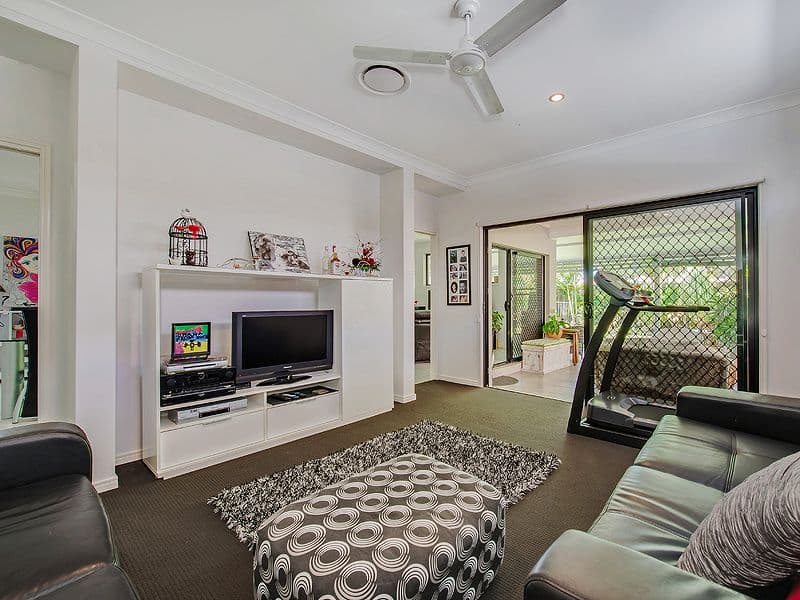 10 Gairdner Street, CALOUNDRA WEST QLD 4551, Caloundra West - Thumbnail 6