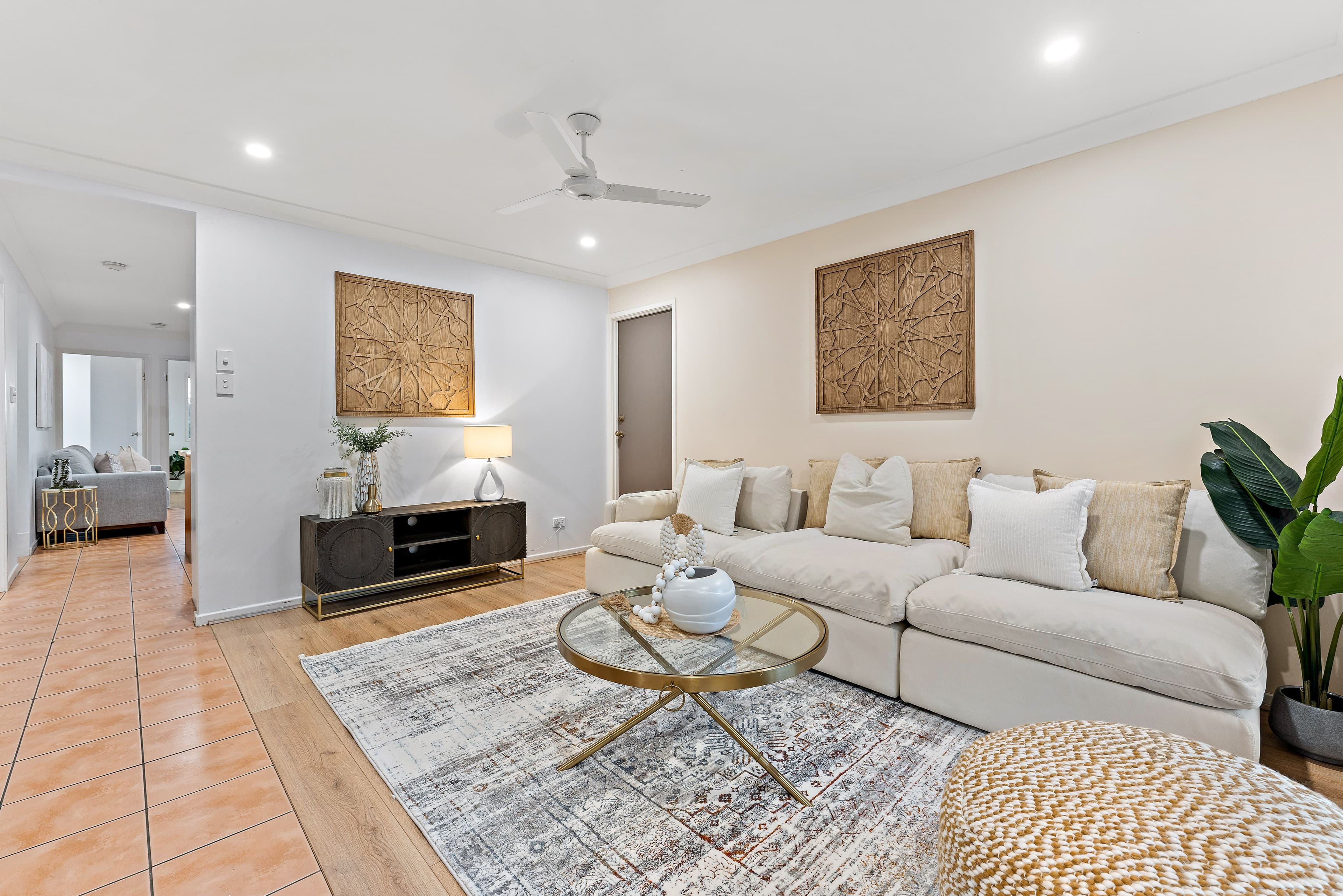 12 Robinson Crescent, Runcorn QLD 4113, Runcorn - Thumbnail 2