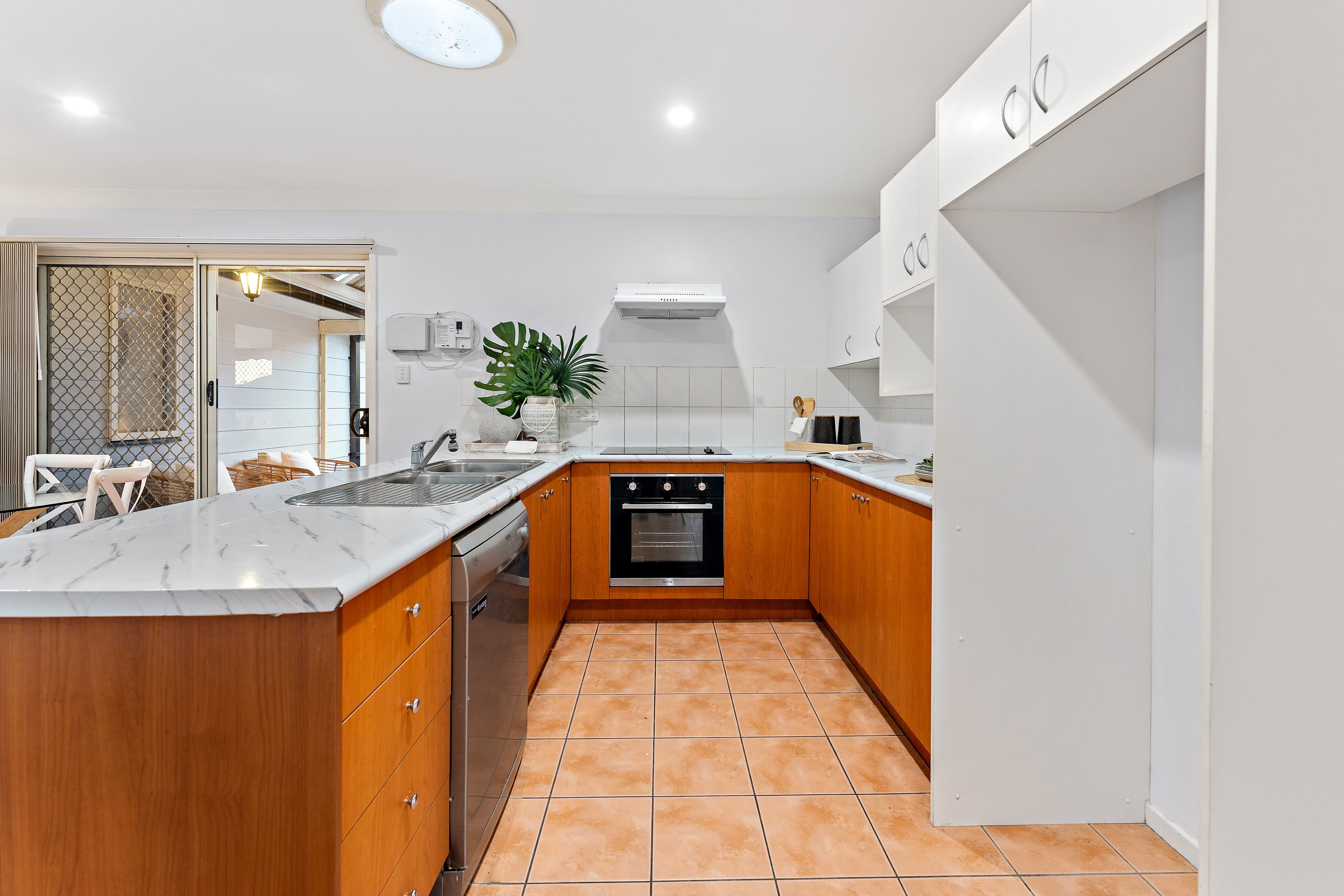 12 Robinson Crescent, Runcorn QLD 4113, Runcorn - Thumbnail 4