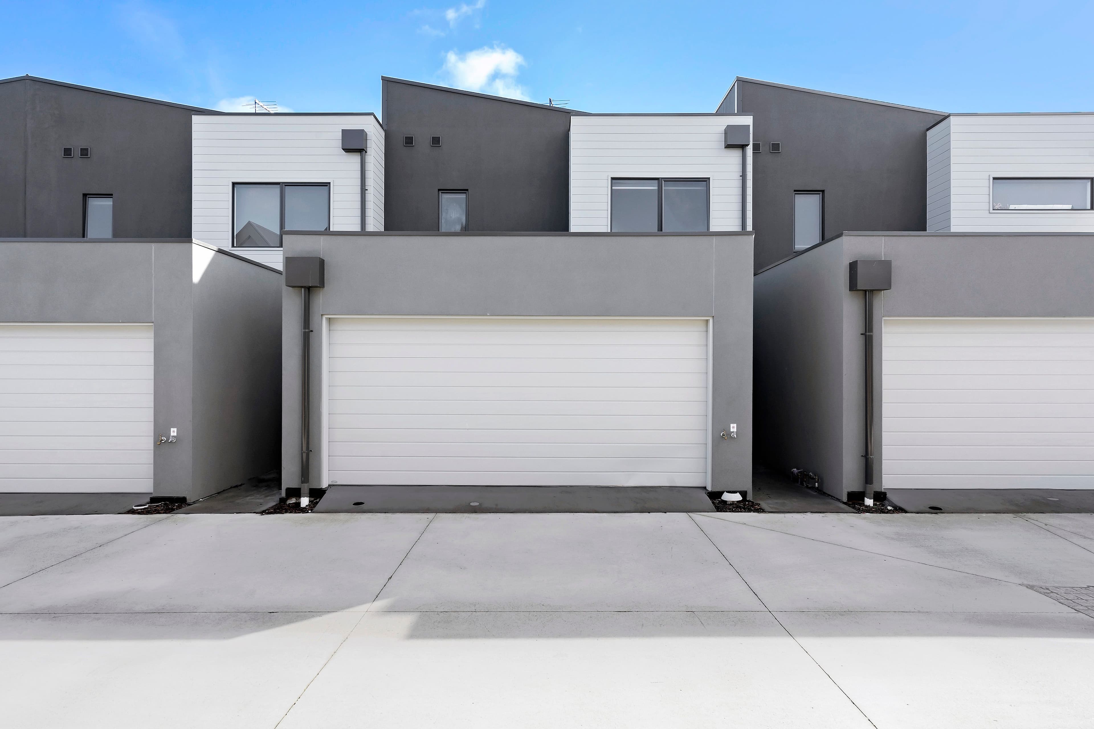 39 Strathlea Drive, Cranbourne West VIC 3977, Cranbourne West - Thumbnail 8