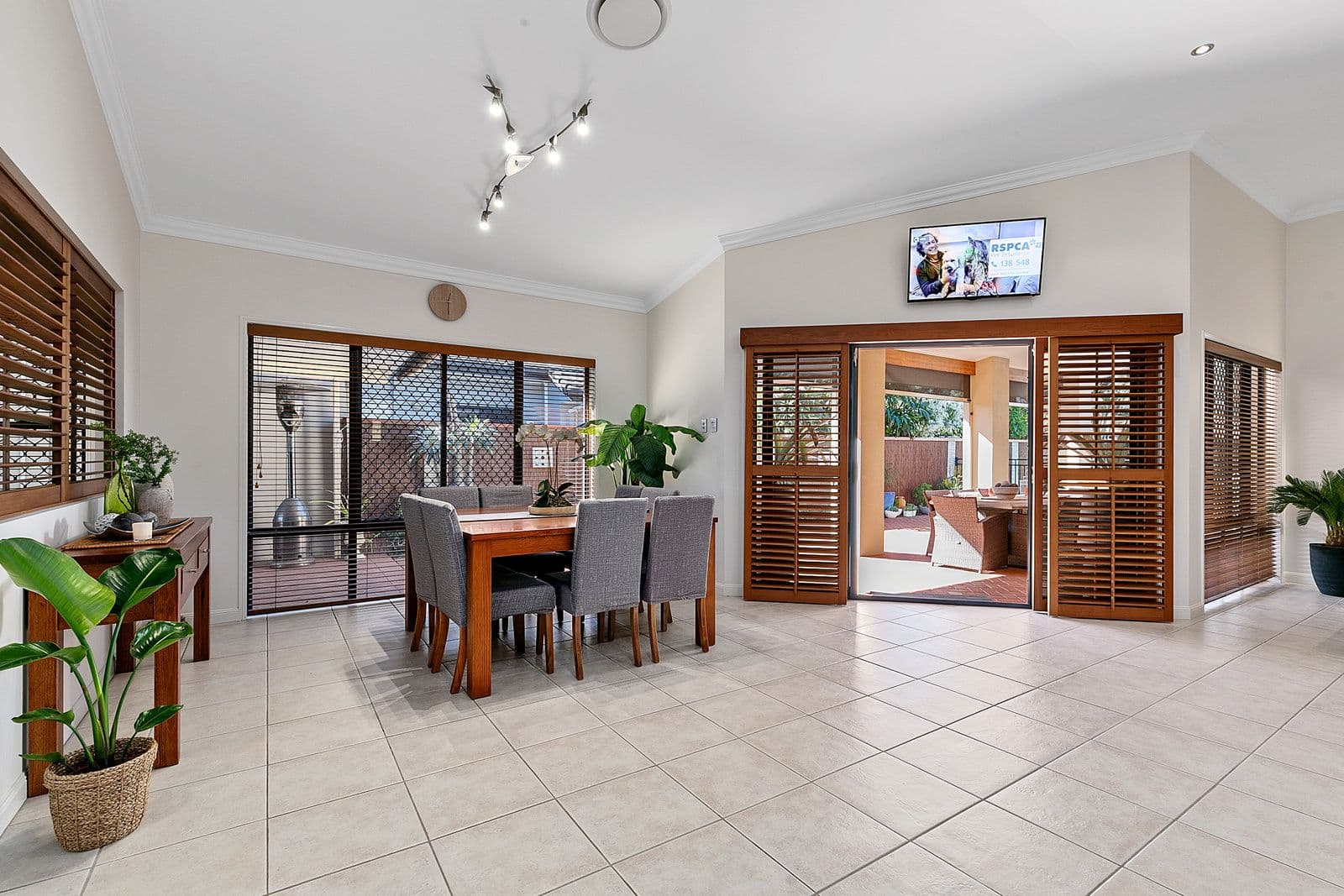 37 Jacob Street, Wellington Point QLD 4160, Wellington Point - Thumbnail 7