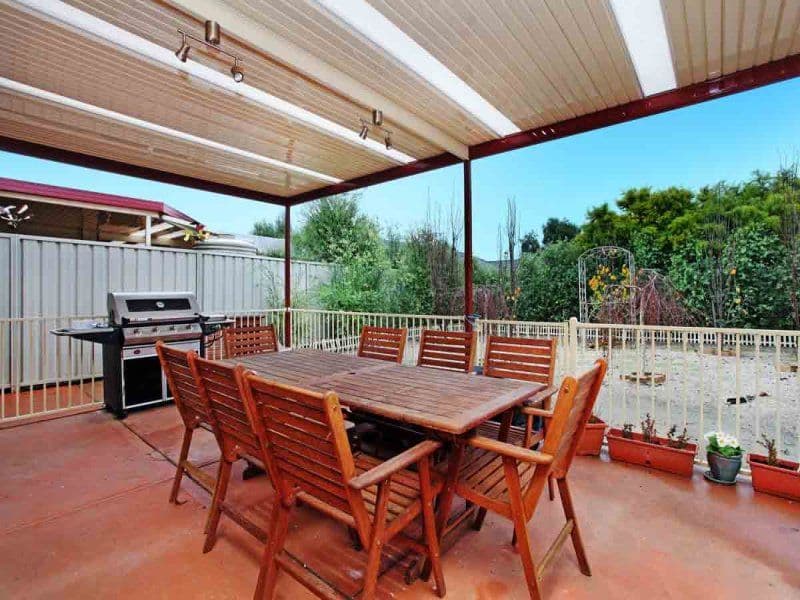 13 Parkin Avenue, Caroline Springs - Thumbnail 8