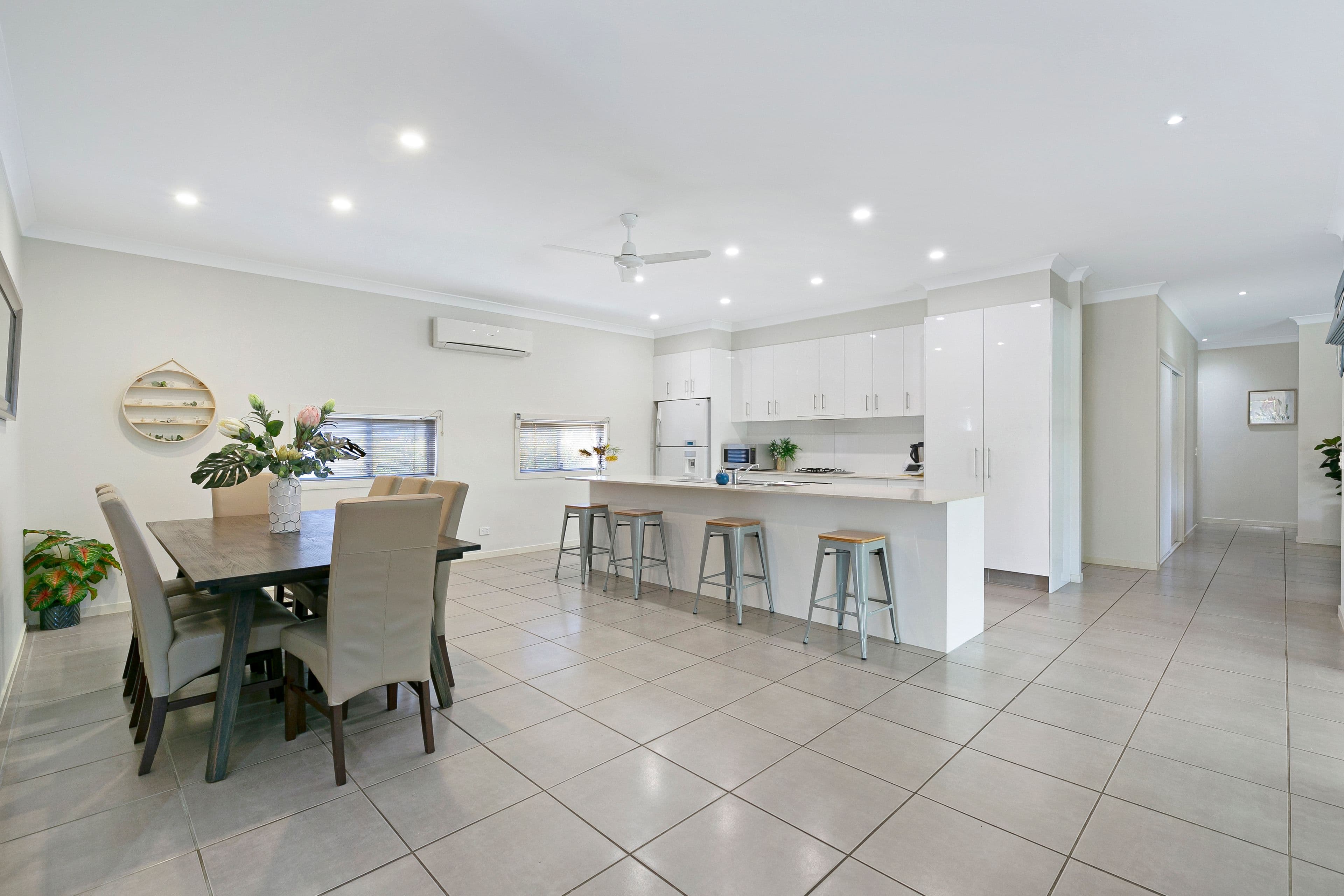 9 Emerson Drive, Bonogin QLD 4213, Bonogin - Thumbnail 4