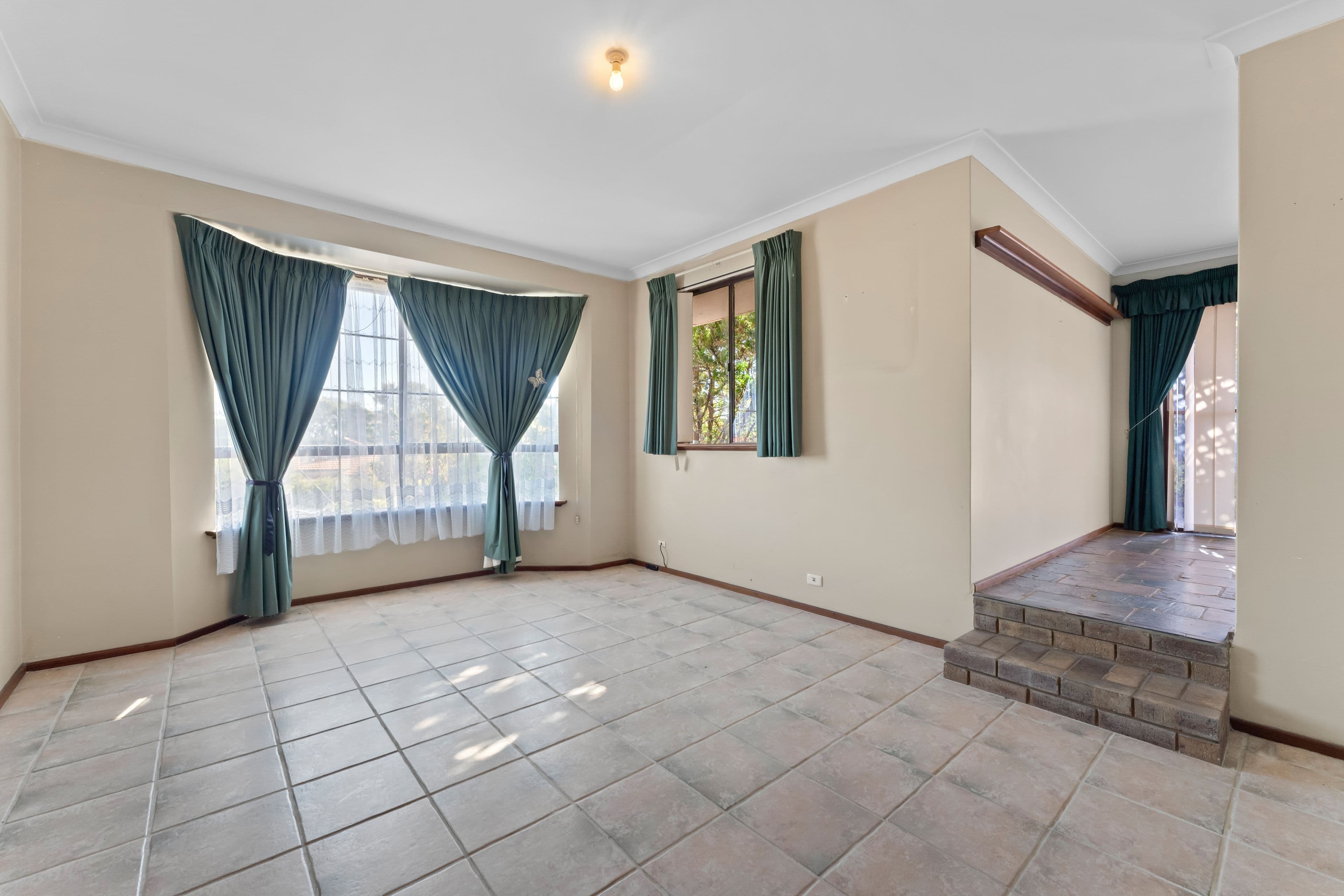 8 Tarwhine Place, Golden Bay WA 6174, Golden Bay - Thumbnail 5