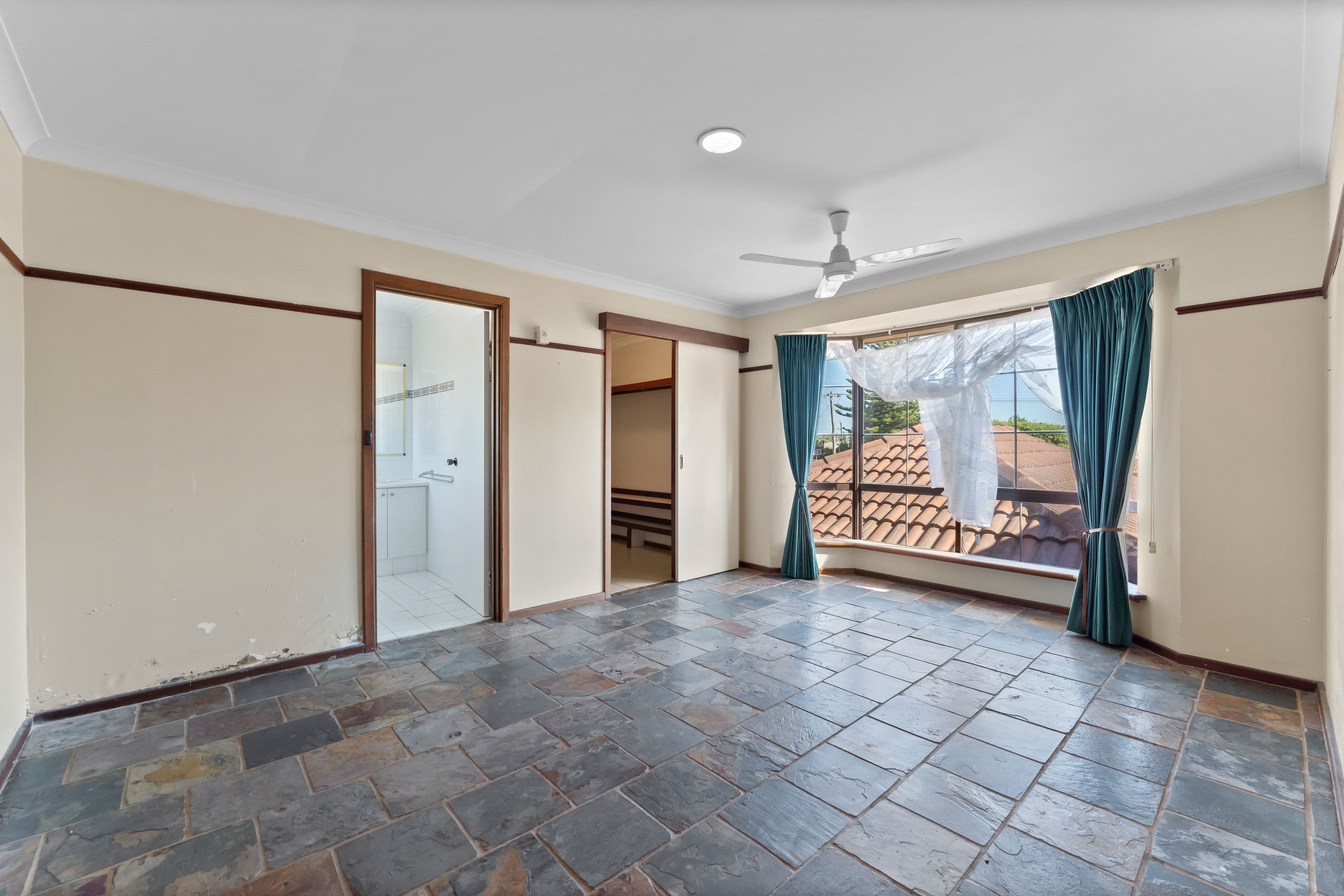 8 Tarwhine Place, Golden Bay WA 6174, Golden Bay - Thumbnail 8