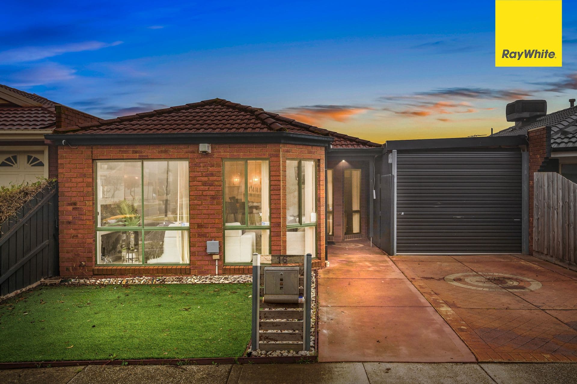 16 Mackellar Drive, Roxburgh Park VIC 3064, Roxburgh Park - Image 1