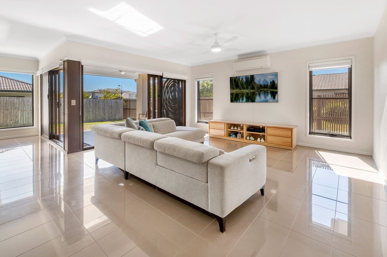 62 Swan Road, Pimpama QLD 4209, Pimpama - Thumbnail 3