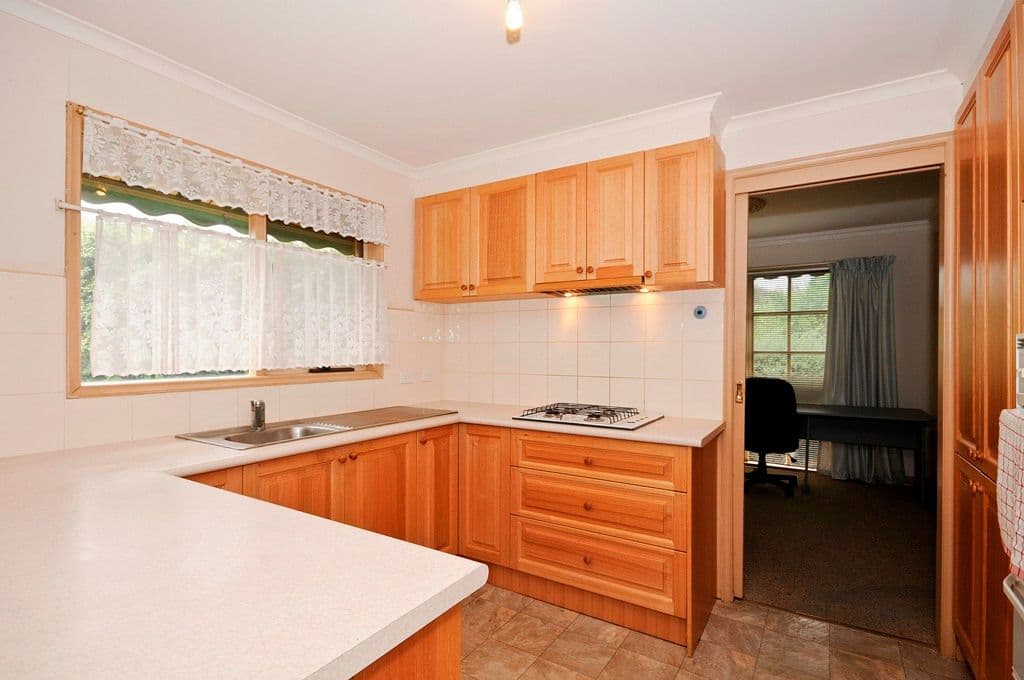 UNIT 4, 19 NURSERY Road, CROYDON VIC 3136, Croydon - Thumbnail 3