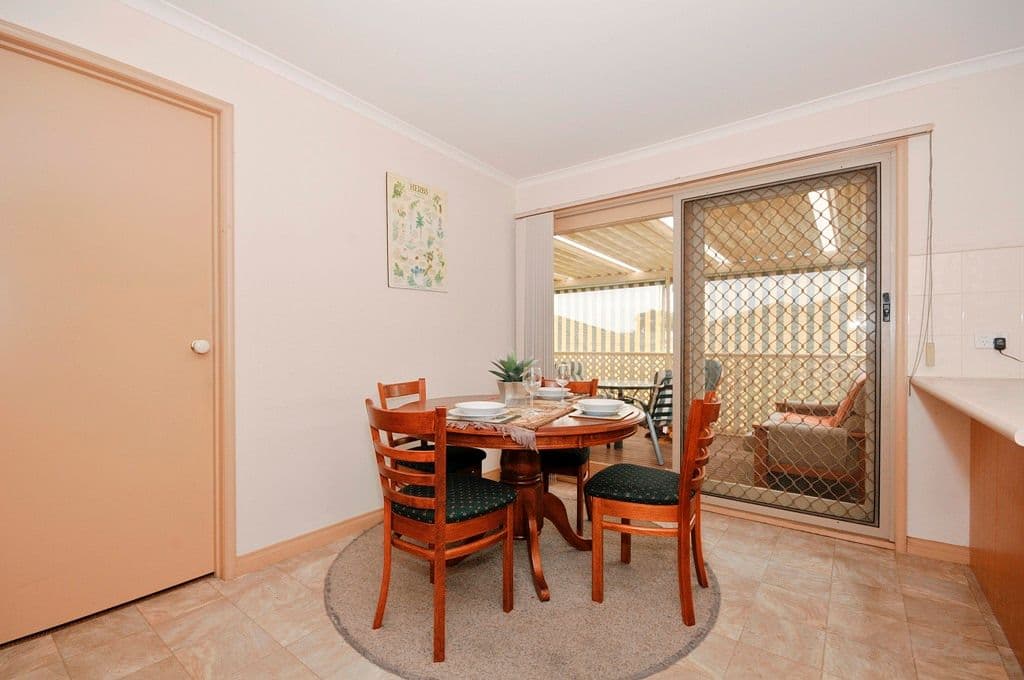 UNIT 4, 19 NURSERY Road, CROYDON VIC 3136, Croydon - Thumbnail 4