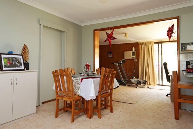 19 McMahons Road, NORTH NOWRA NSW 2541, North Nowra - Thumbnail 5