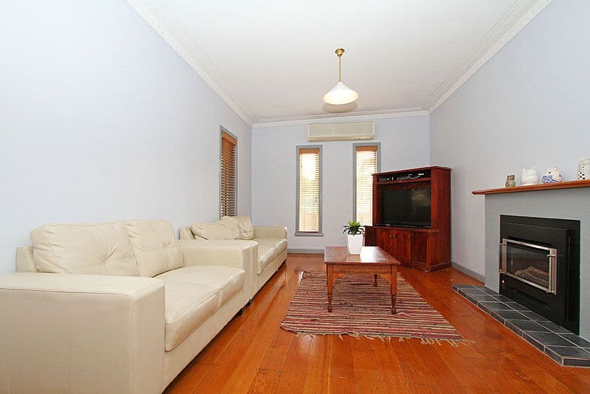3 Dickens Street, Lalor VIC 3075, Lalor - Thumbnail 4