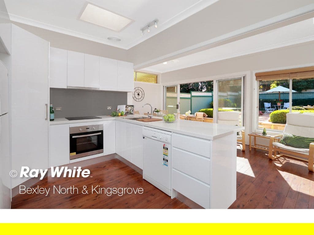 3 Leigh Avenue, Roselands - Thumbnail 2