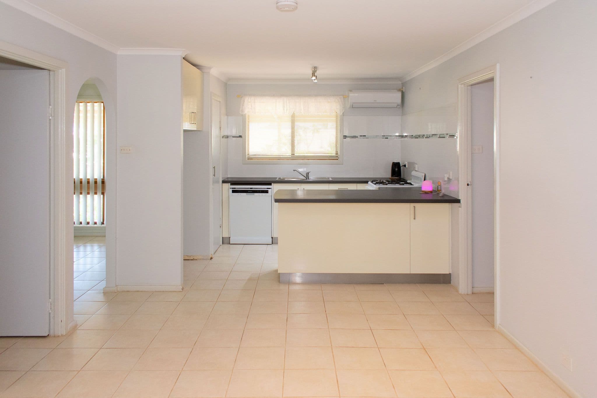 64 Hillview Drive, Drummond Cove WA 6532, Drummond Cove - Thumbnail 3