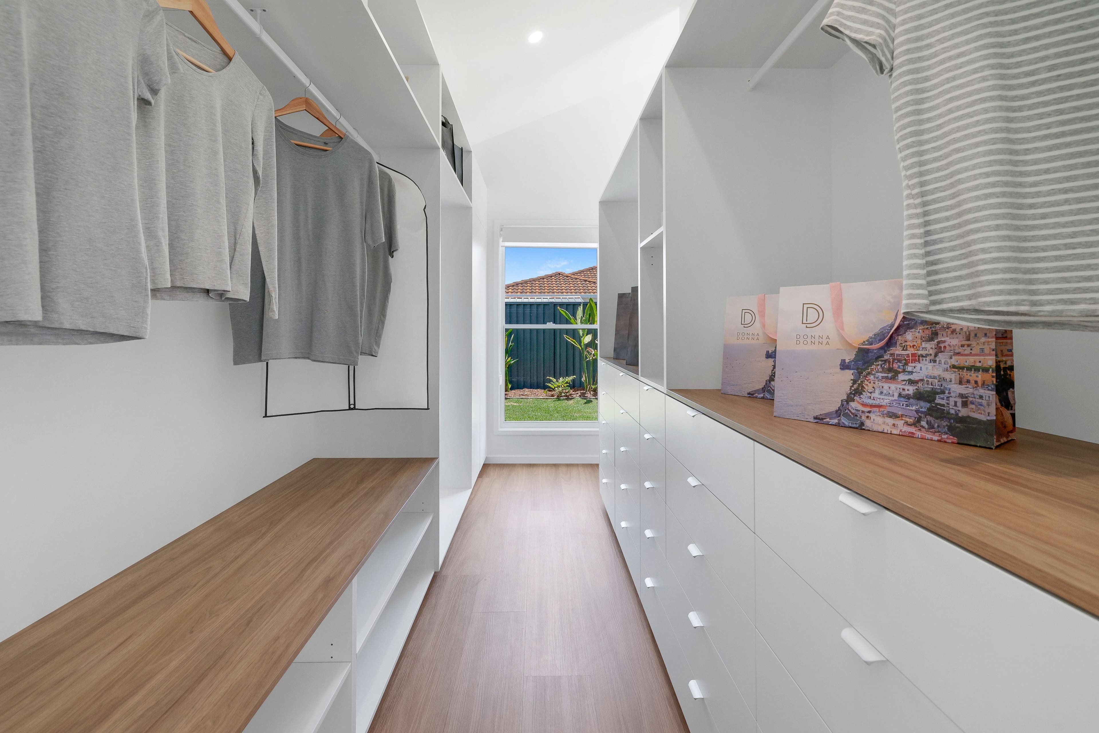 71 Ironbark Street, Elanora QLD 4221, Elanora - Thumbnail 2