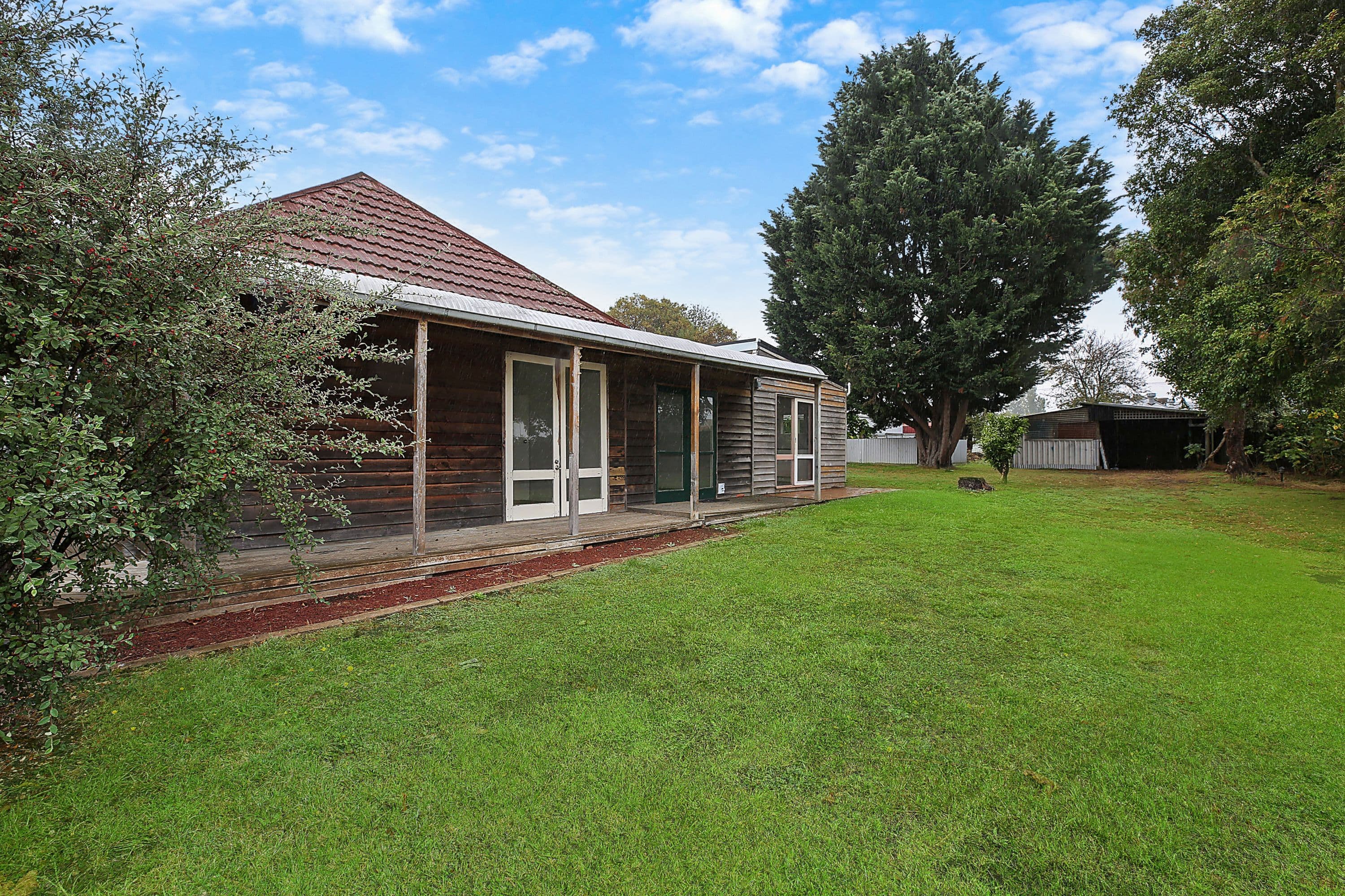 35 Silvester Street, Cobden VIC 3266, Cobden - Thumbnail 2
