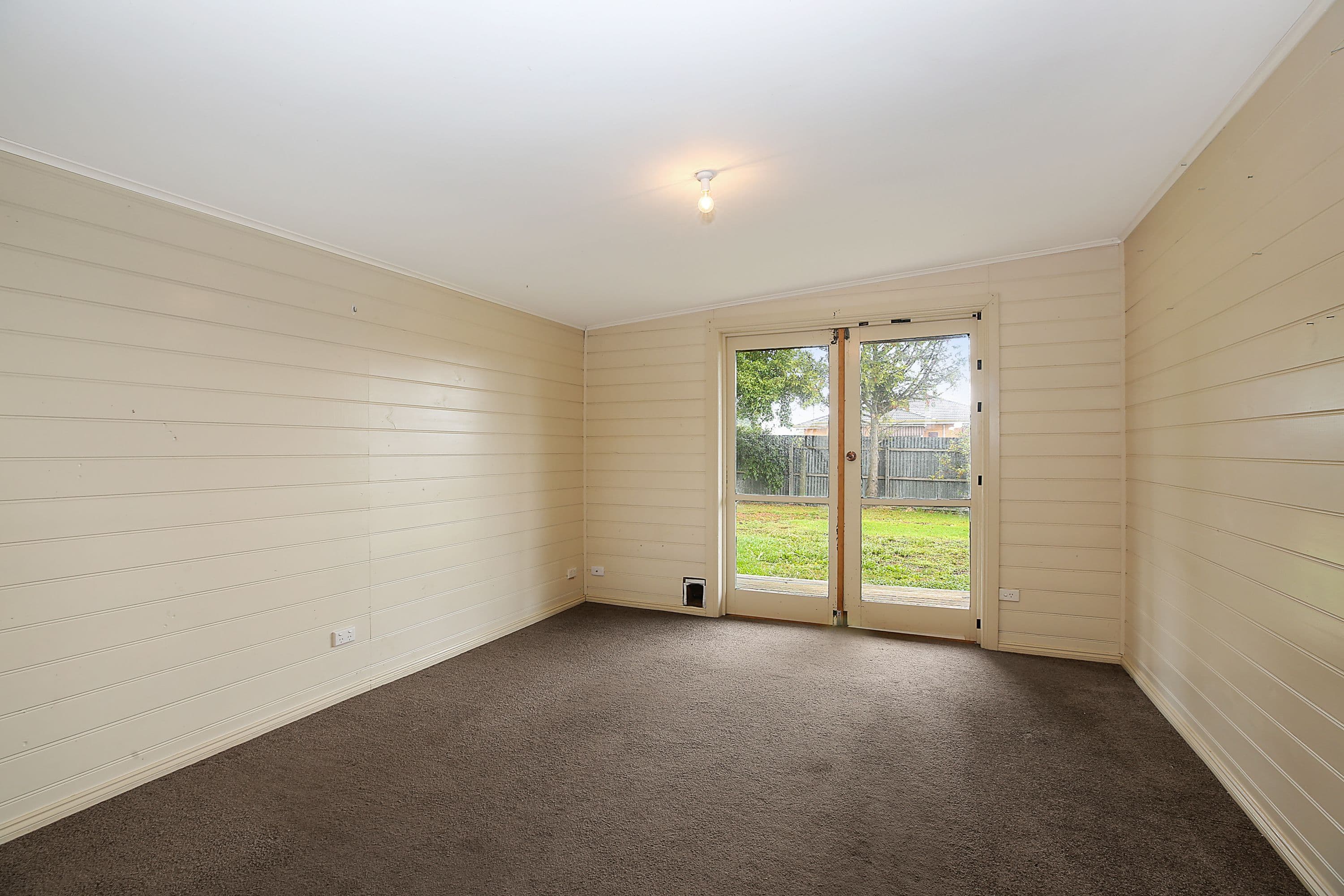 35 Silvester Street, Cobden VIC 3266, Cobden - Thumbnail 5