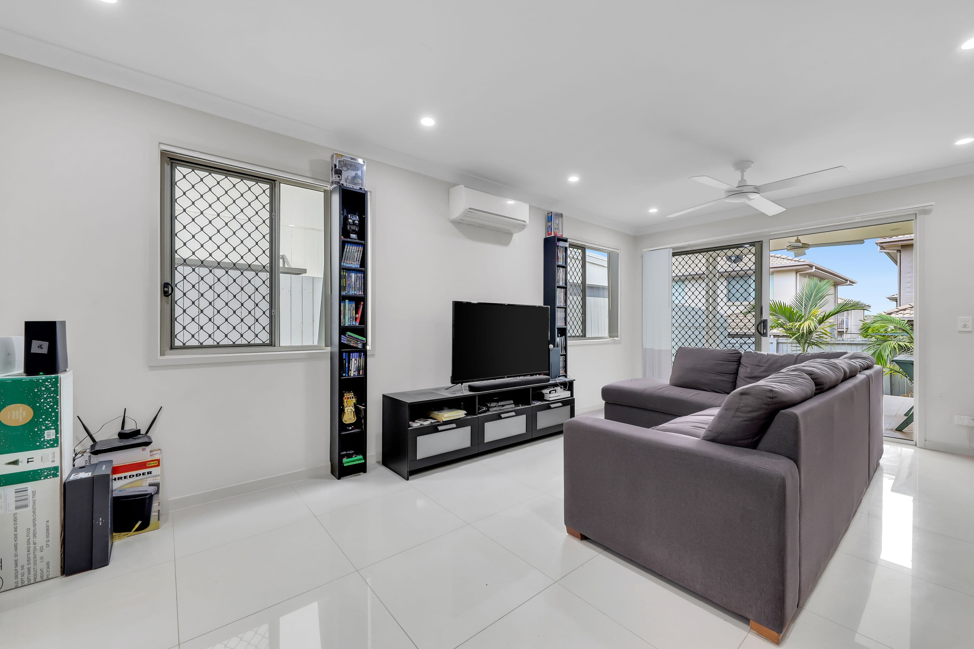 39 Lacey Road, Carseldine QLD 4034, Carseldine - Thumbnail 2