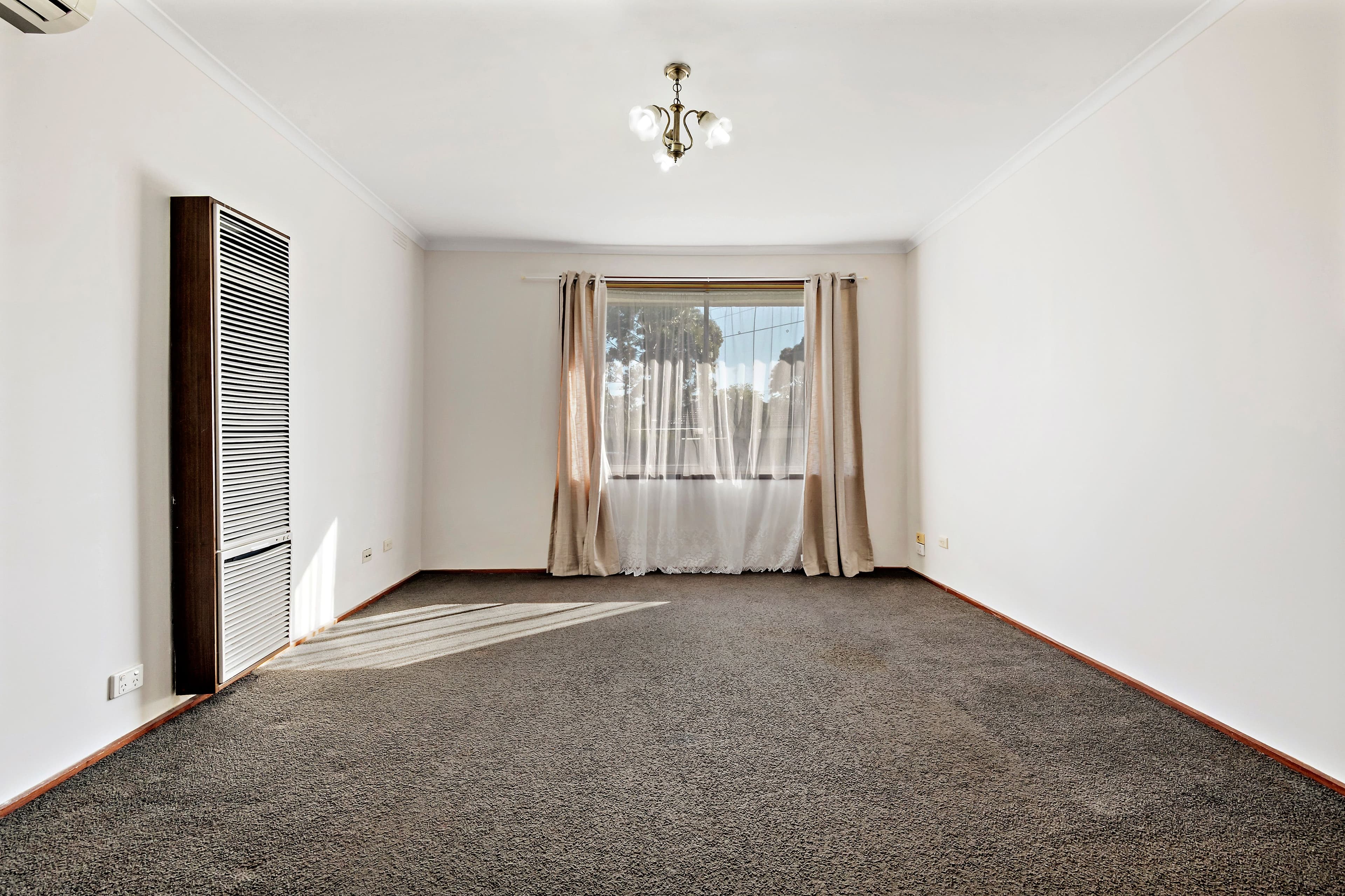 1&2,10 Ropley Grange, Frankston VIC 3199, Frankston - Thumbnail 4