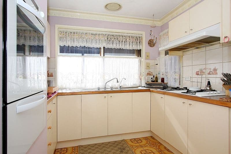 49 Casey Drive, LALOR VIC 3075, Lalor - Thumbnail 2