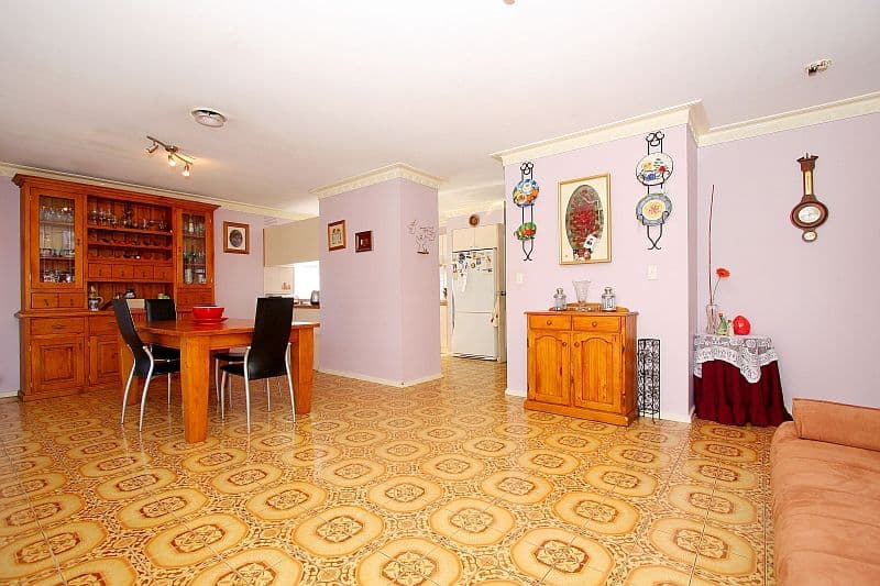 49 Casey Drive, LALOR VIC 3075, Lalor - Thumbnail 4