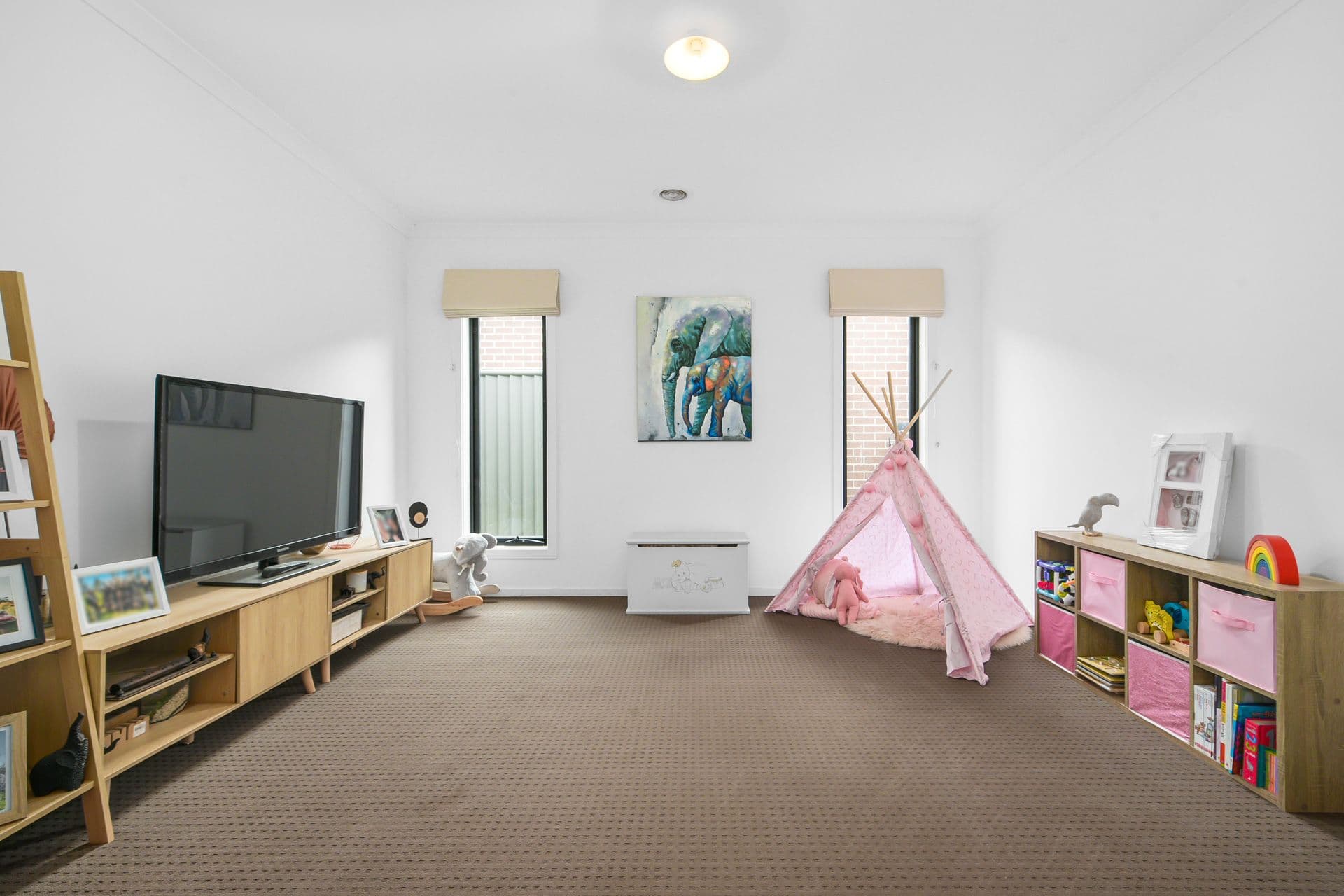 9 Bellsquarry Avenue, Cranbourne East VIC 3977, Cranbourne East - Thumbnail 8