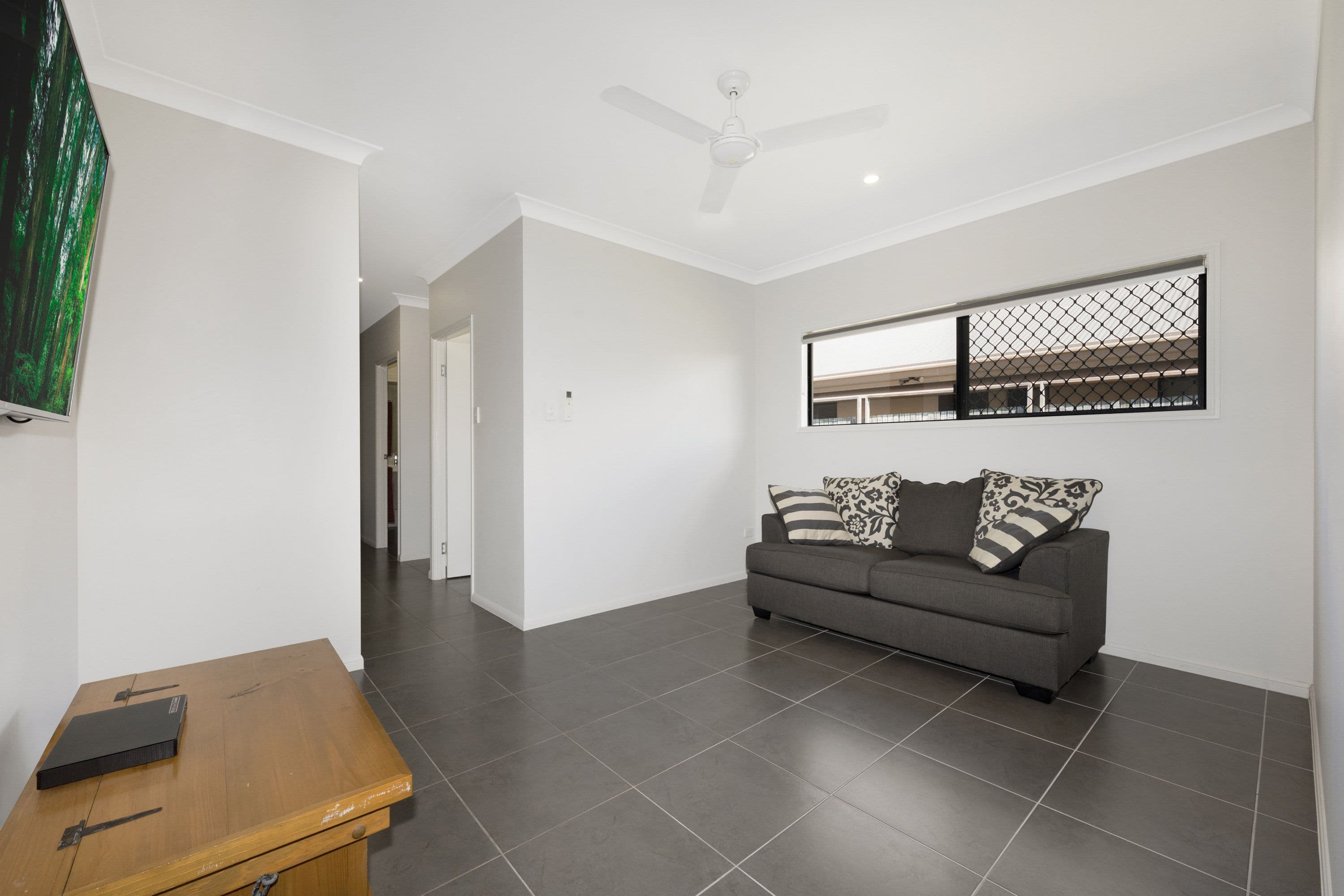 12 Coconut Court, Bohle Plains QLD 4817, Bohle Plains - Thumbnail 5
