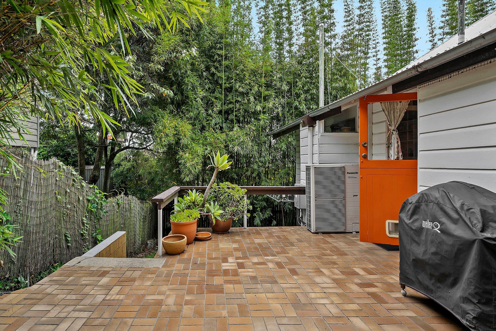 10 Hove Street, Highgate Hill QLD 4101, Highgate Hill - Thumbnail 3