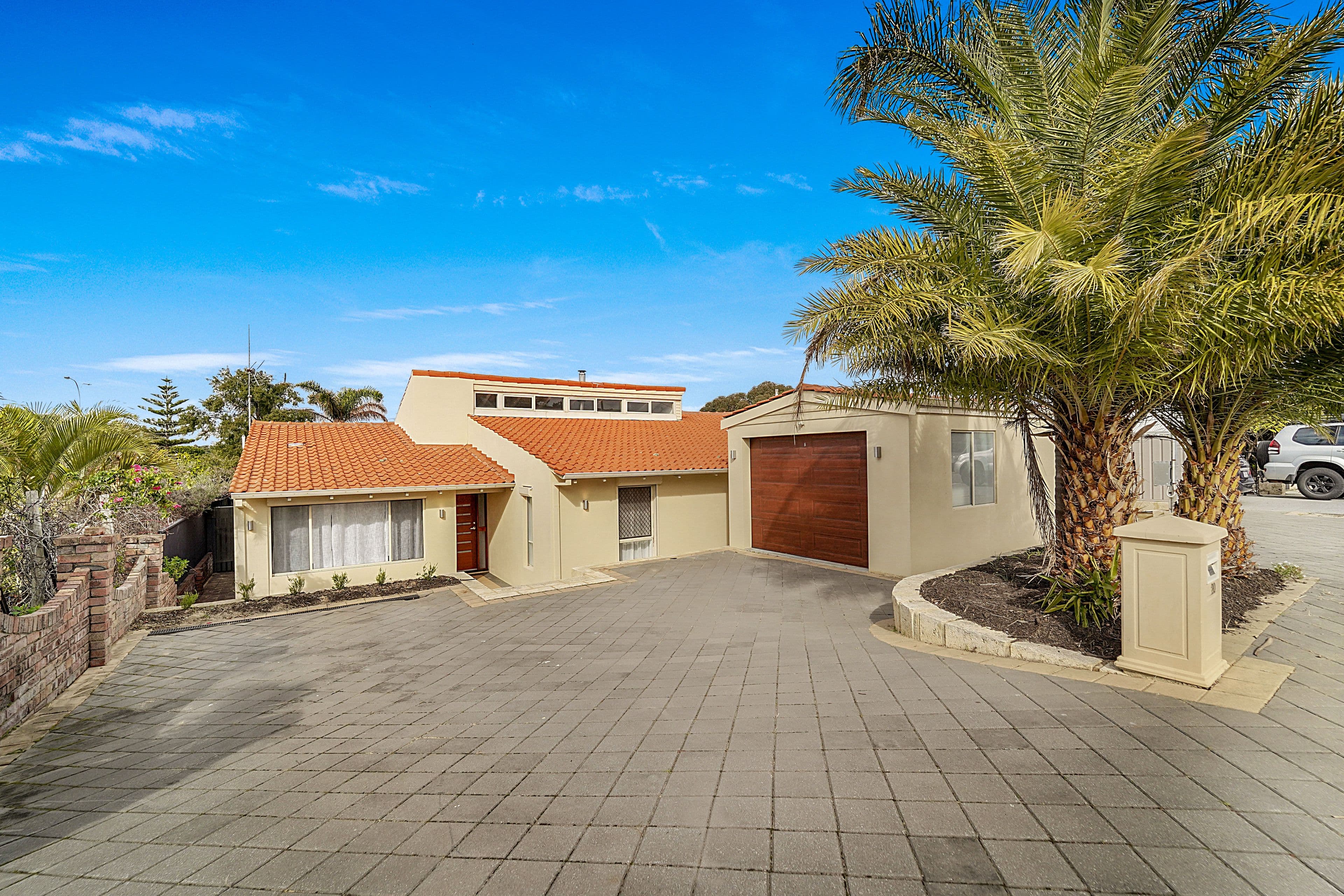 20 Windsor Place, Kallaroo WA 6025, Kallaroo - Image 1