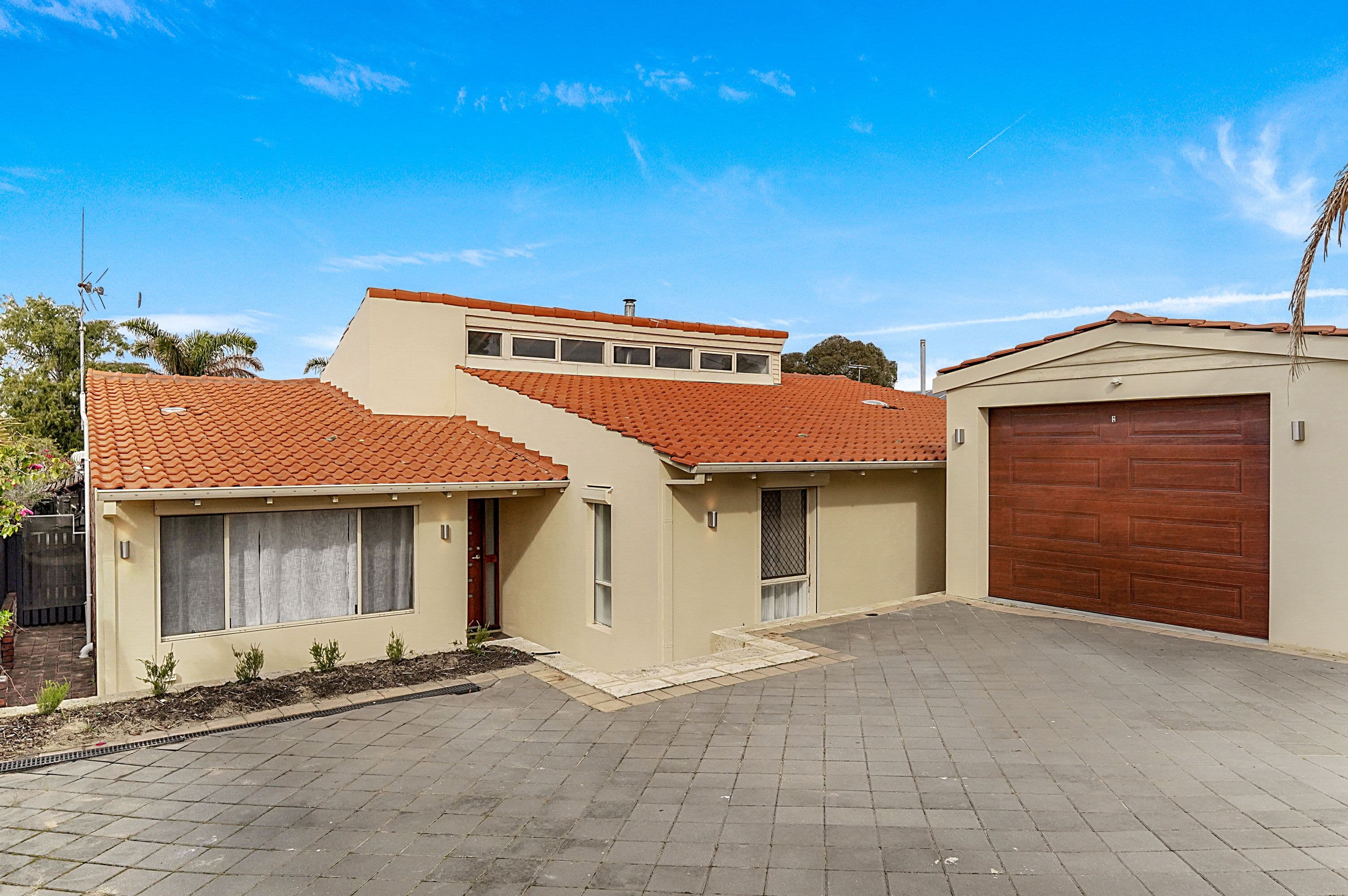 20 Windsor Place, Kallaroo WA 6025, Kallaroo - Thumbnail 2