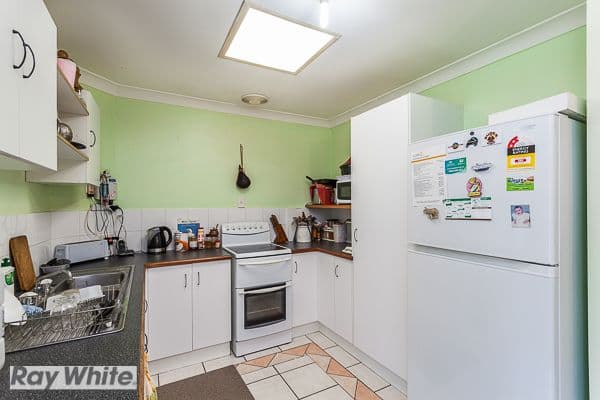4 Surrey Court, Deception Bay QLD 4508, Deception Bay - Thumbnail 7