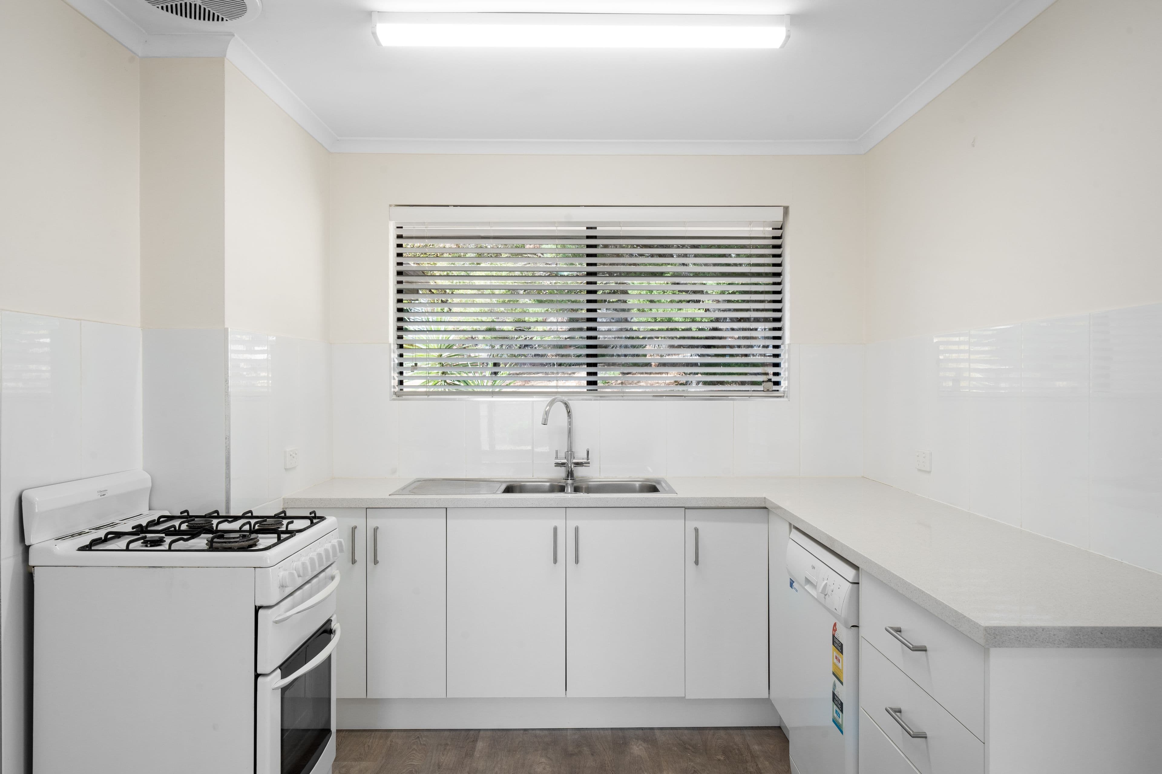 1 Curtis Court, Happy Valley SA 5159, Happy Valley - Thumbnail 6
