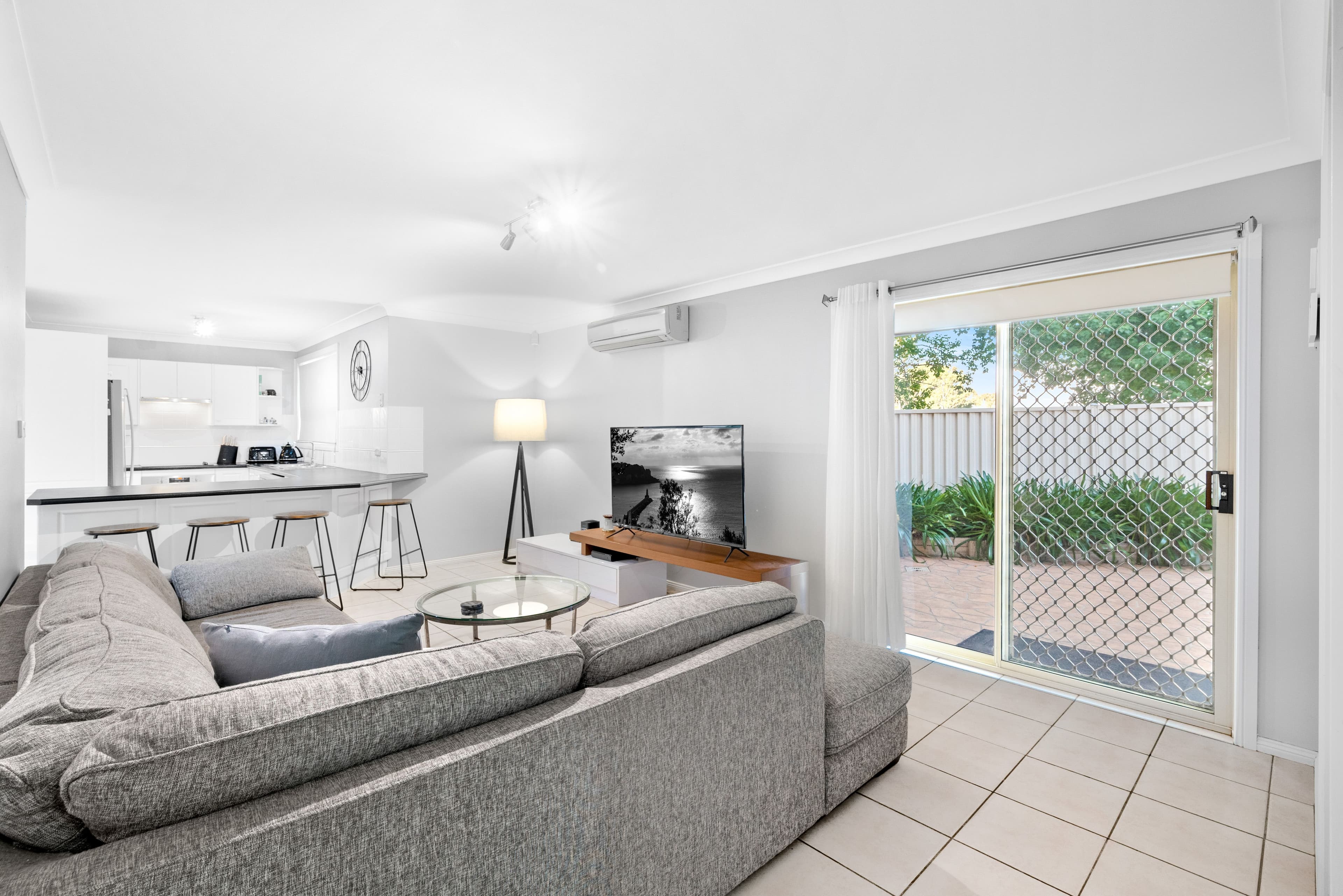 18 Wolseley Place, Ingleburn NSW 2565, Ingleburn - Thumbnail 2