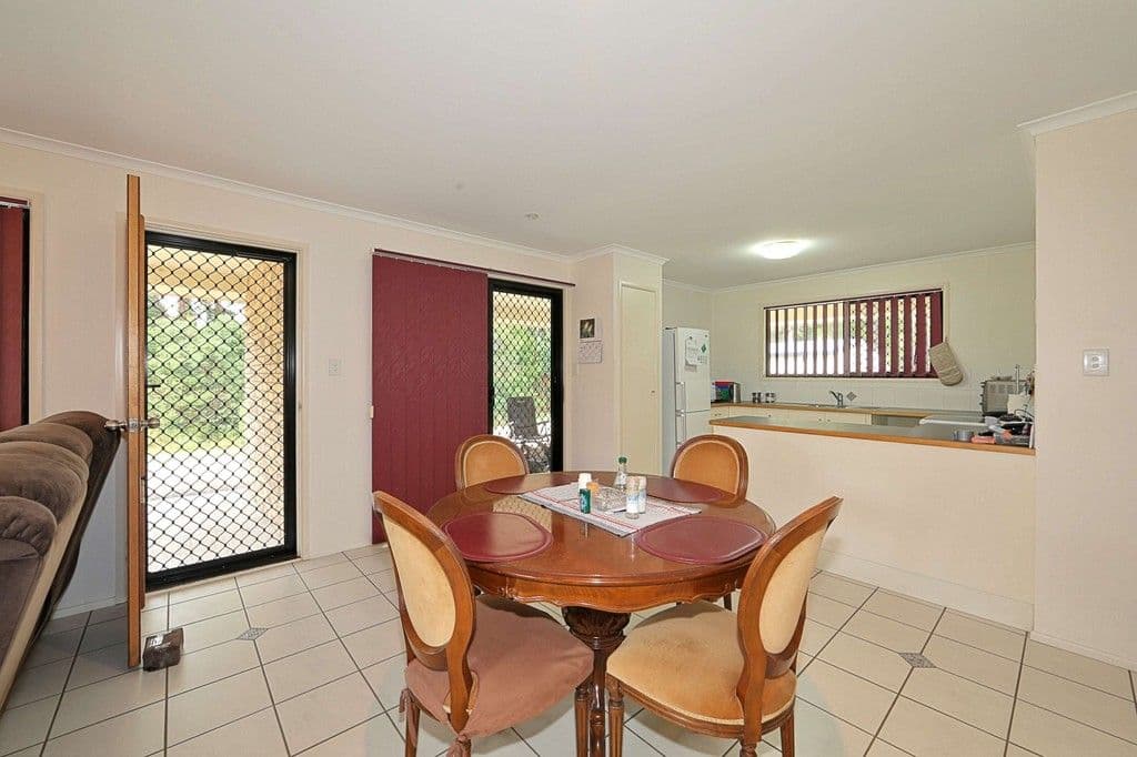 130 Malvern Drive, MOORE PARK BEACH QLD 4670, Moore Park Beach - Thumbnail 7