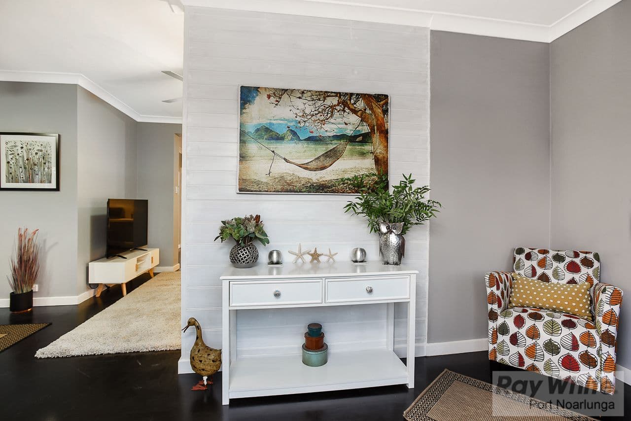 9 Neville Avenue, Christies Beach SA 5165, Christies Beach - Thumbnail 5