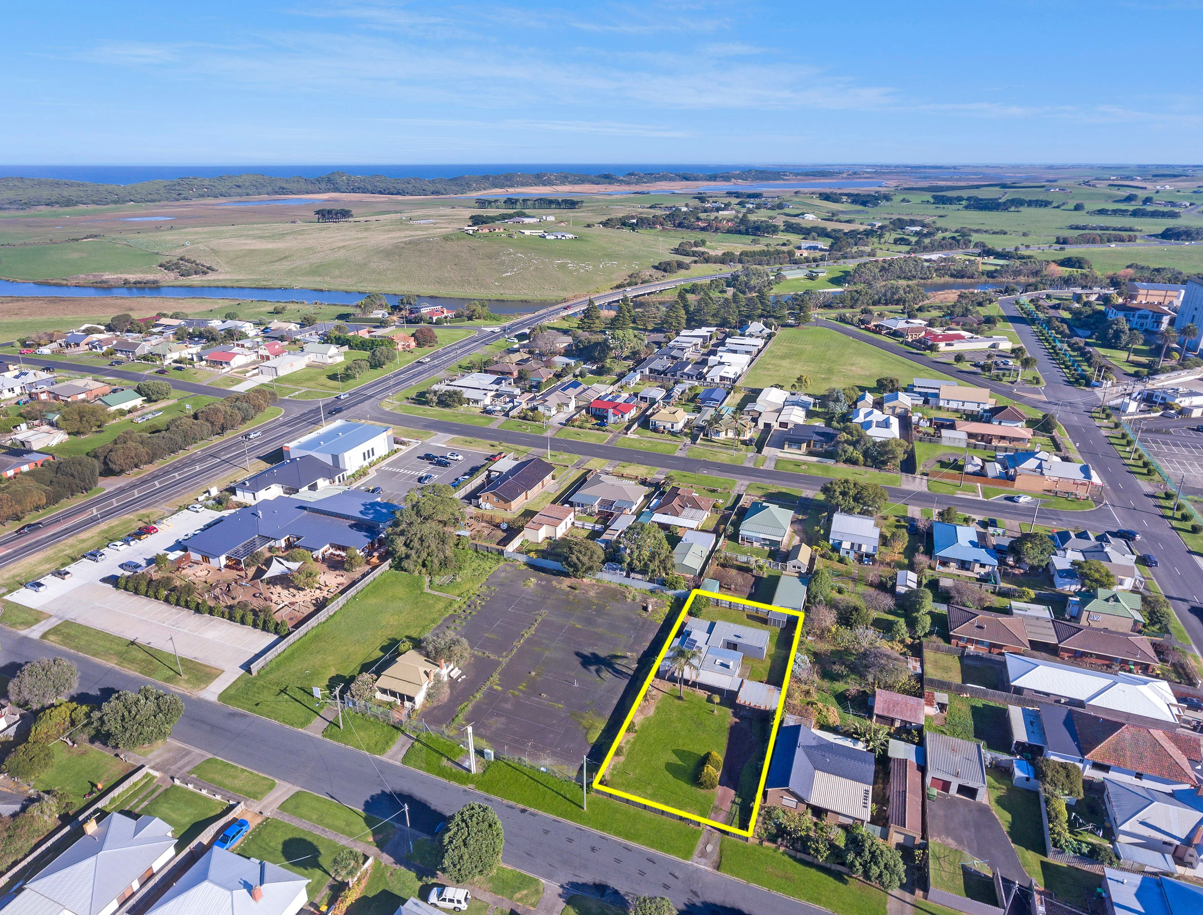 7 Hood Street, Warrnambool VIC 3280, Warrnambool - Image 1