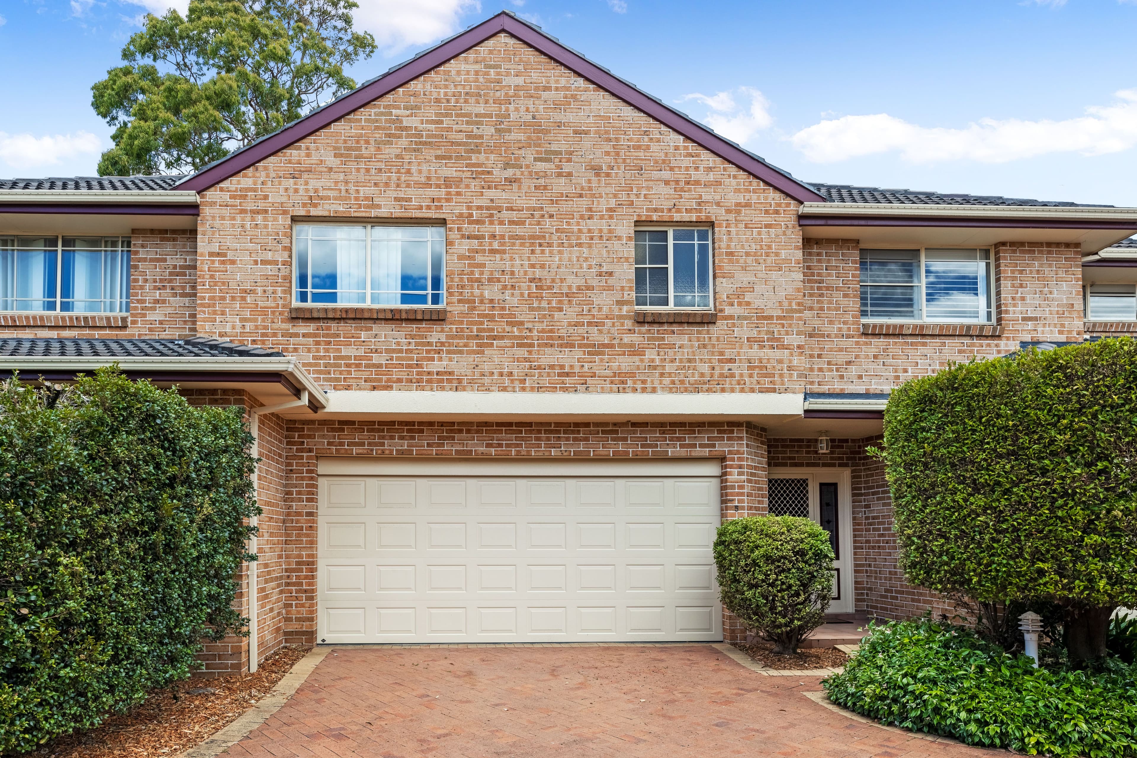 24 Arnold Place, Menai NSW 2234, Menai - Image 1