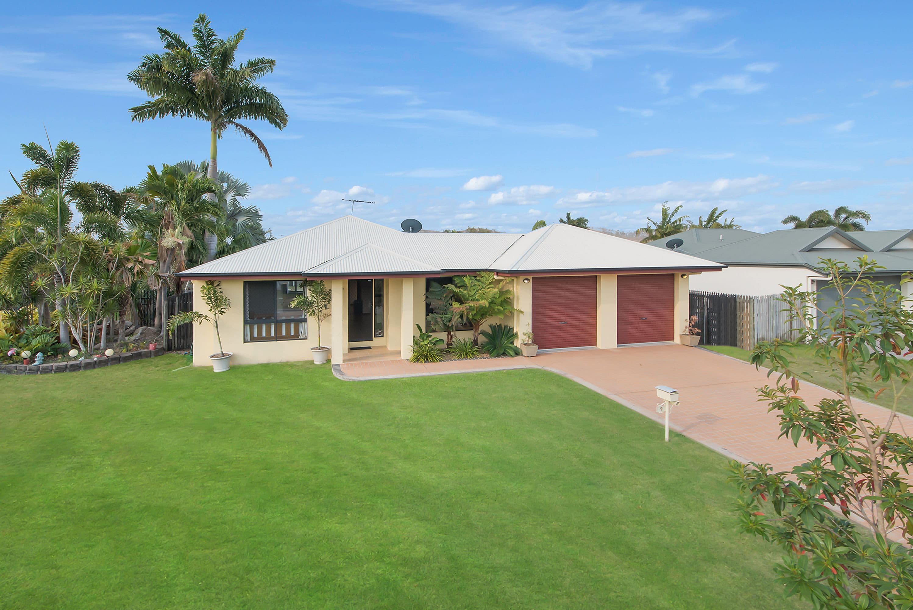 9 Bellingham Crescent, Kirwan QLD 4817, Kirwan - Thumbnail 2
