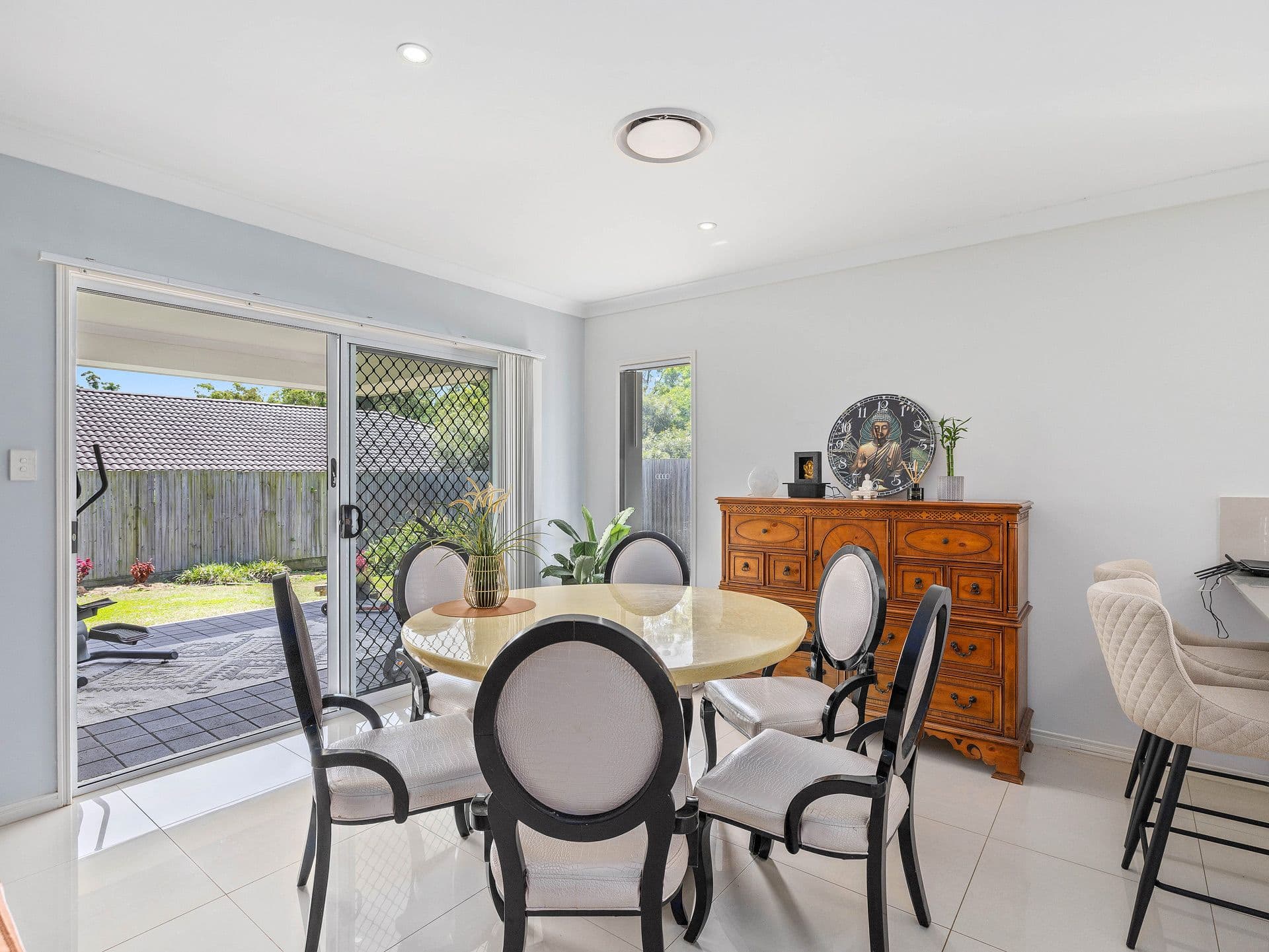 10 Greenview Street, Oxley QLD 4075, Oxley - Thumbnail 5