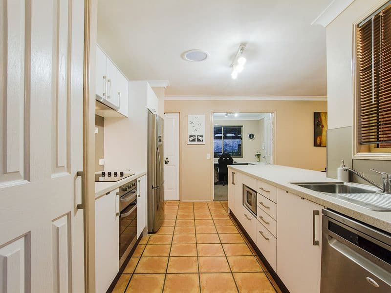 21 Adam Street, Oxenford QLD 4210, Oxenford - Thumbnail 8