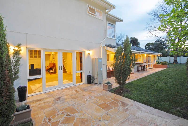 12 Regal Avenue, DONCASTER EAST VIC 3109, Doncaster East - Thumbnail 4