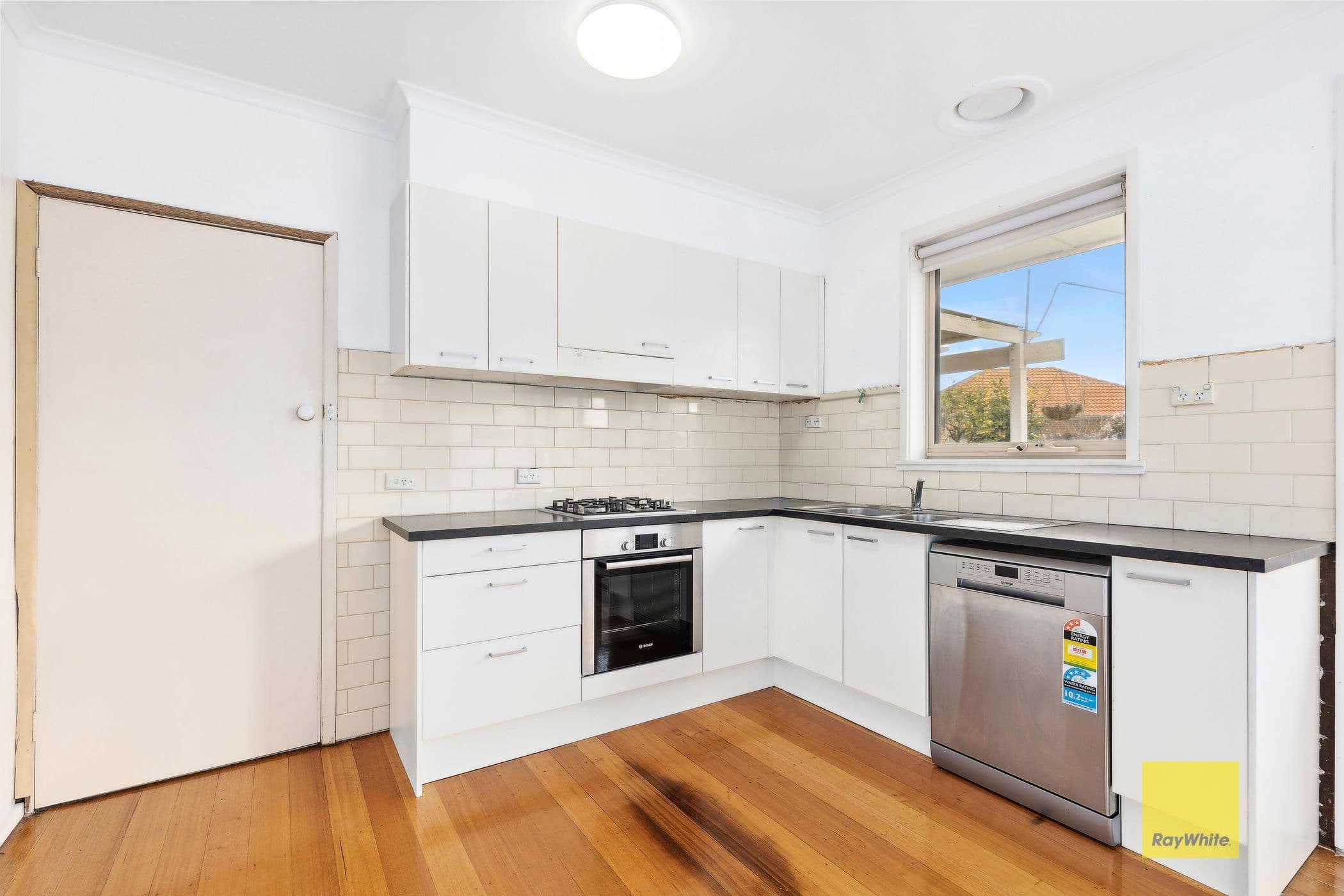 8 Fidge Crescent, Breakwater VIC 3219, Breakwater - Thumbnail 6