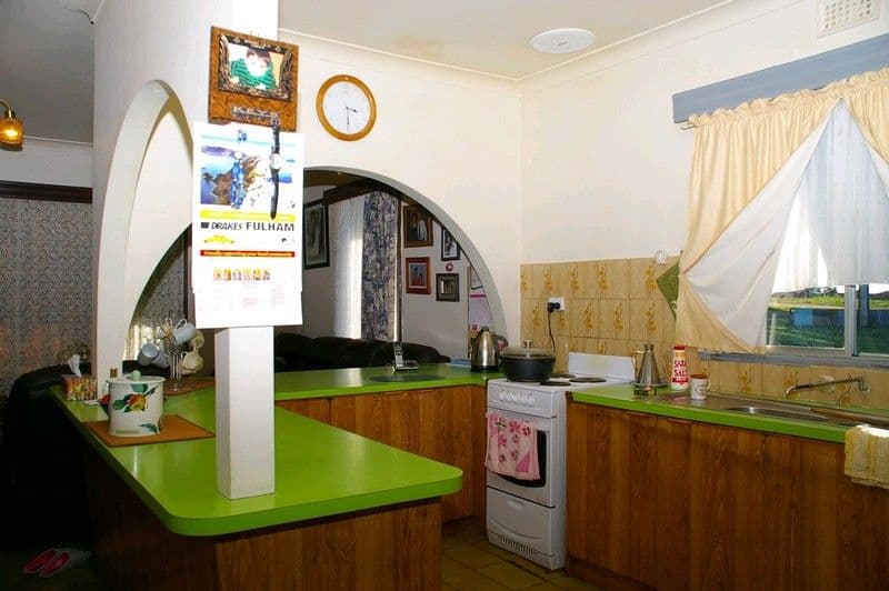 212 Cooltong Avenue, RENMARK SA 5341, Renmark - Thumbnail 3