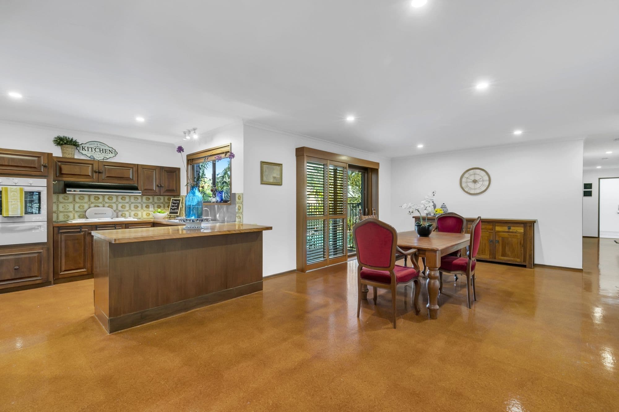 8 Stanfell Street, Corinda QLD 4075, Corinda - Thumbnail 2