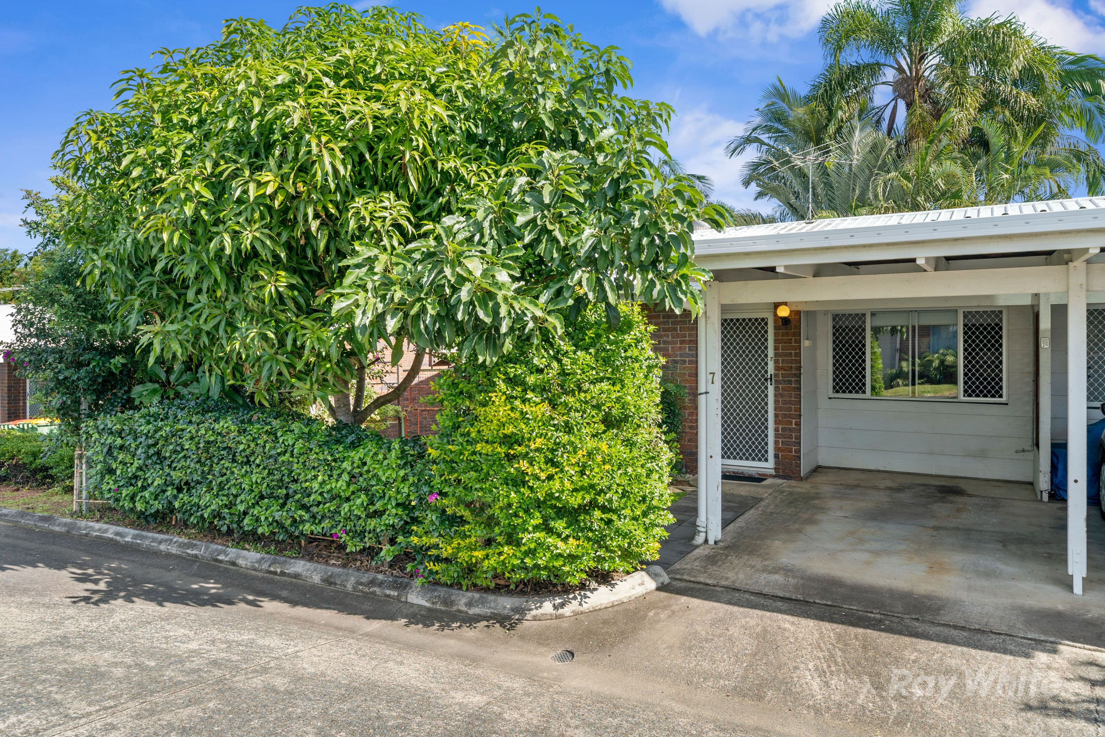 11 Monash Road, Loganlea QLD 4131, Loganlea - Image 1