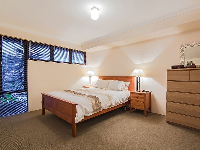 6 Borthwick Place, ORELIA WA 6167, Orelia - Thumbnail 3