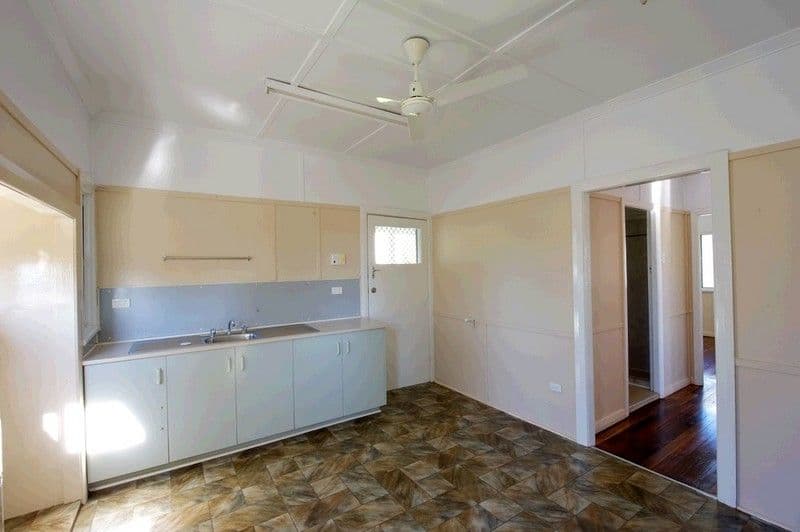 8 Hogan Street, KEPERRA QLD 4054, Keperra - Thumbnail 2