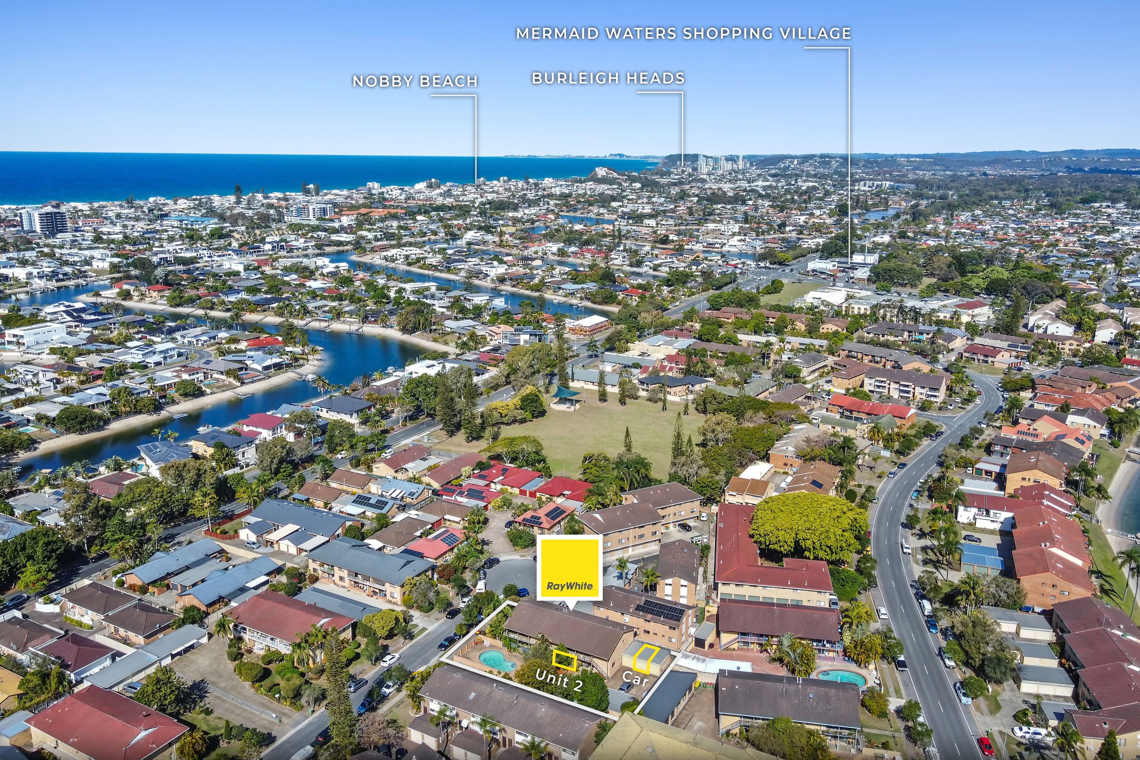 9 Christina Court, Mermaid Waters QLD 4218, Mermaid Waters - Thumbnail 3