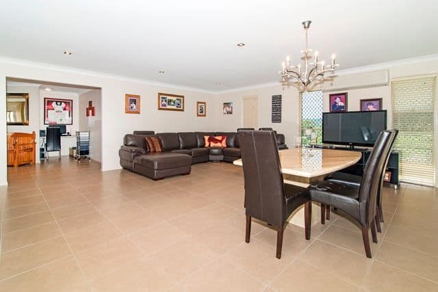 19 Freyling Road, HODGSON VALE QLD 4352, Hodgson Vale - Thumbnail 3