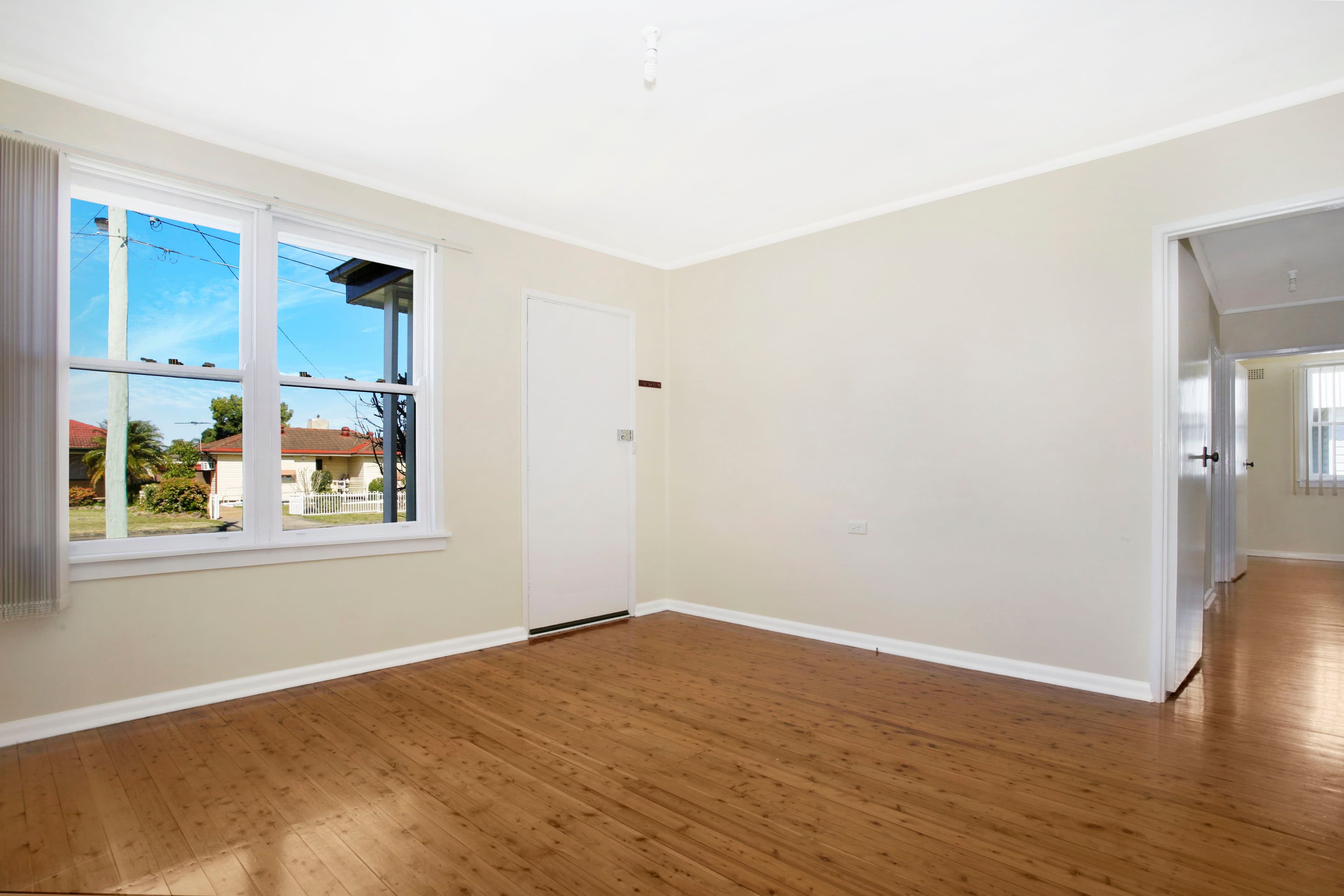 51 Crosby Crescent, Fairfield - Thumbnail 5